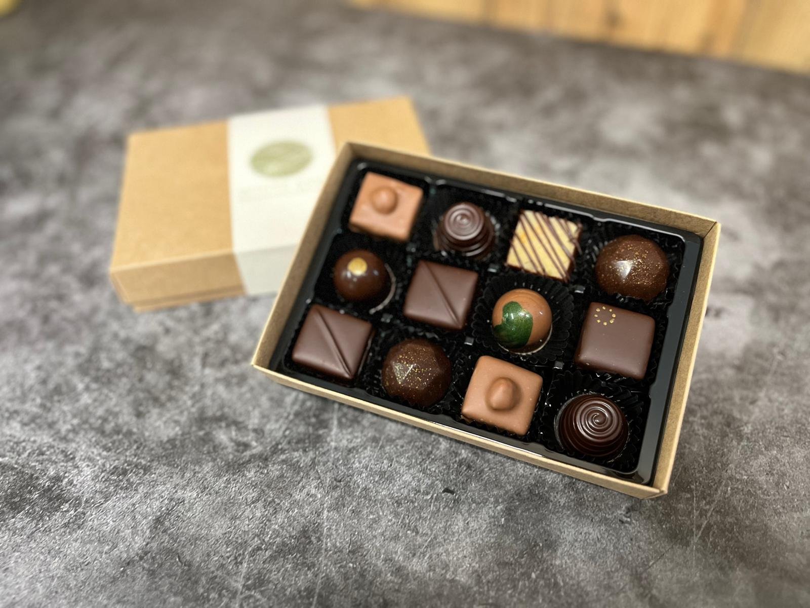 12 Piece Chocolate Box