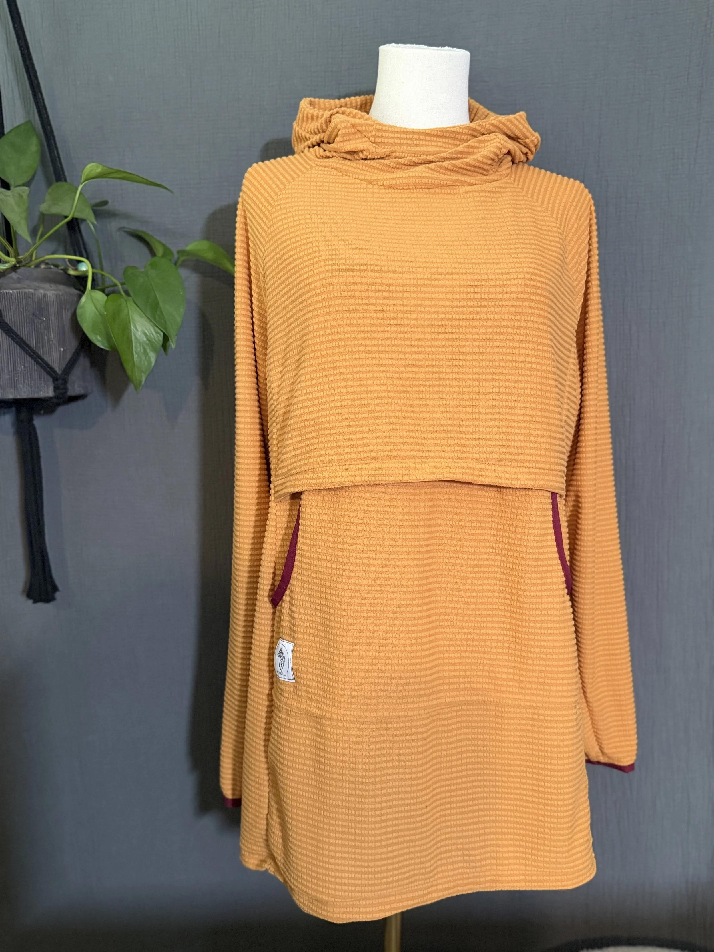Medium Feral Mama Tunic