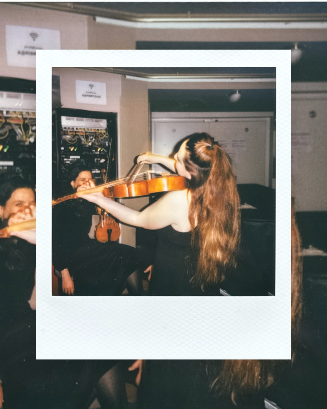 260325_il Pomo d'Oro © Gregor Petrikovič_Polaroids12.png