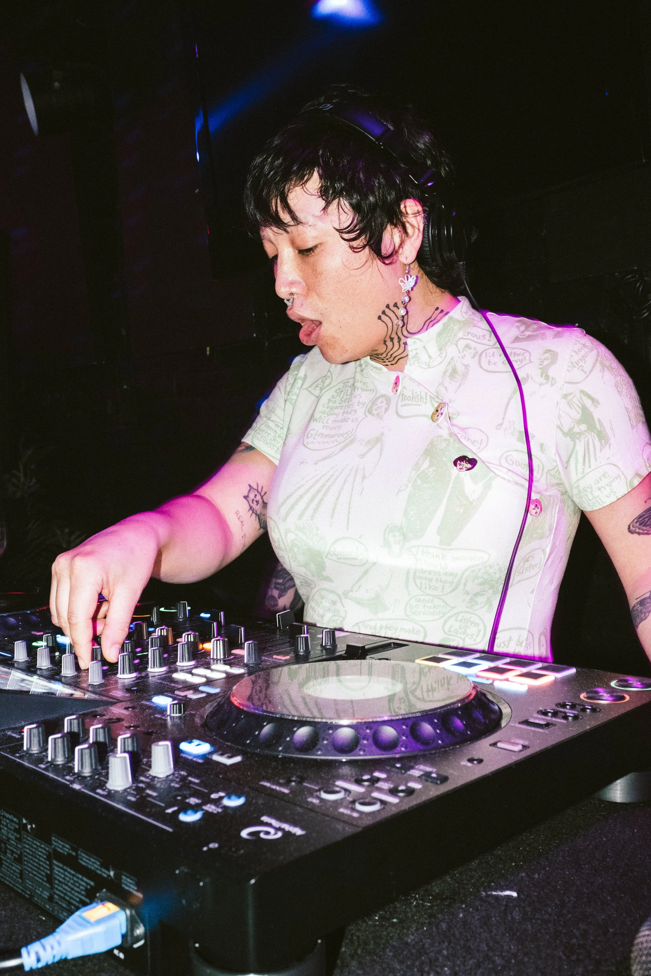 RIOTgrrrl-may8-jesseRAYphoto-3022.jpg
