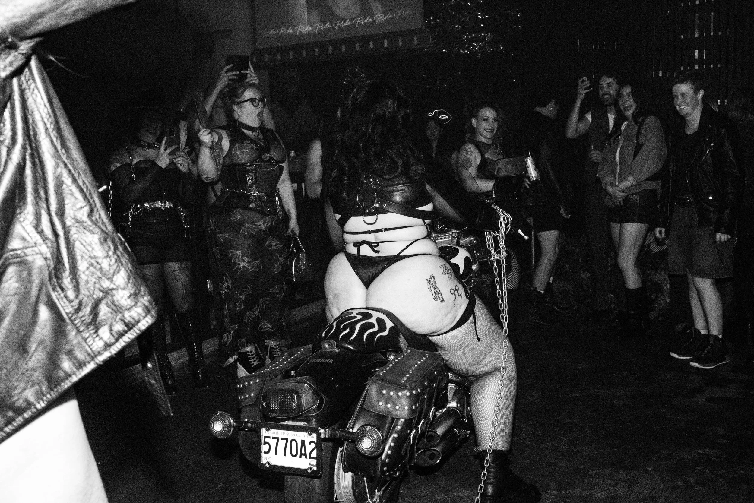 RIDE-may9-B&W-jesseRAYphoto-1669.jpg