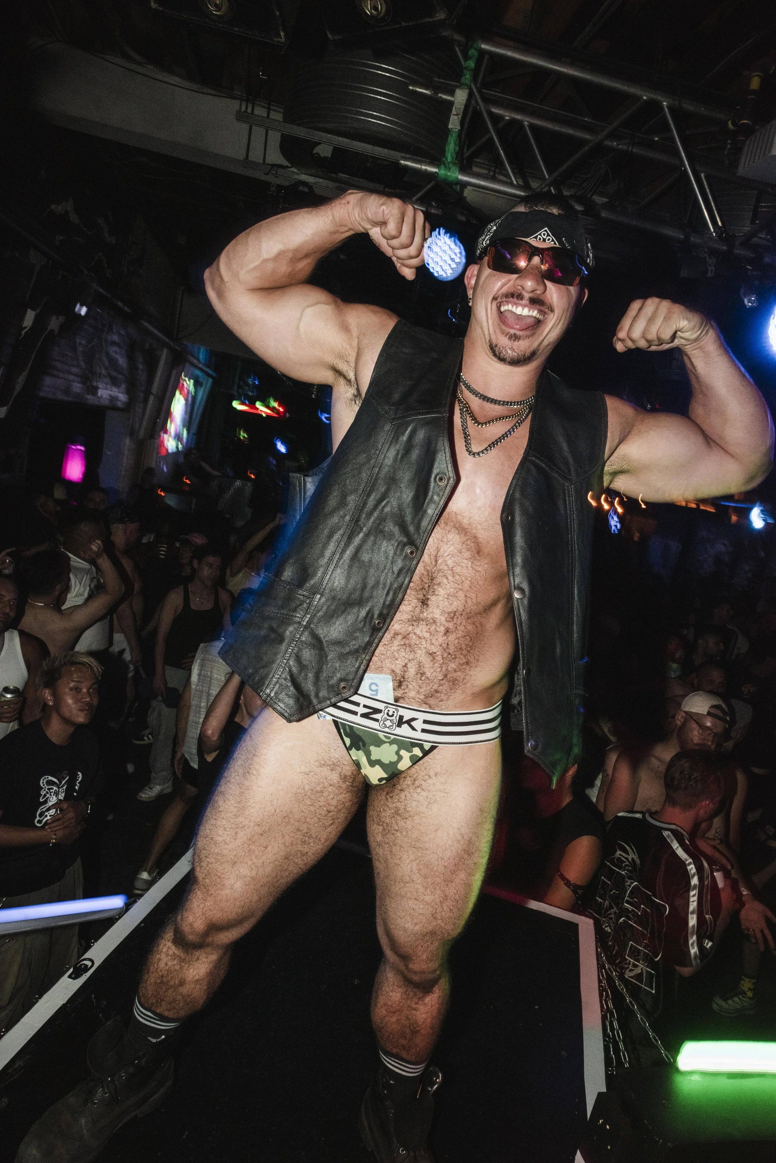Boys-PRIDE2026-jesseRAYphoto-3493.jpg