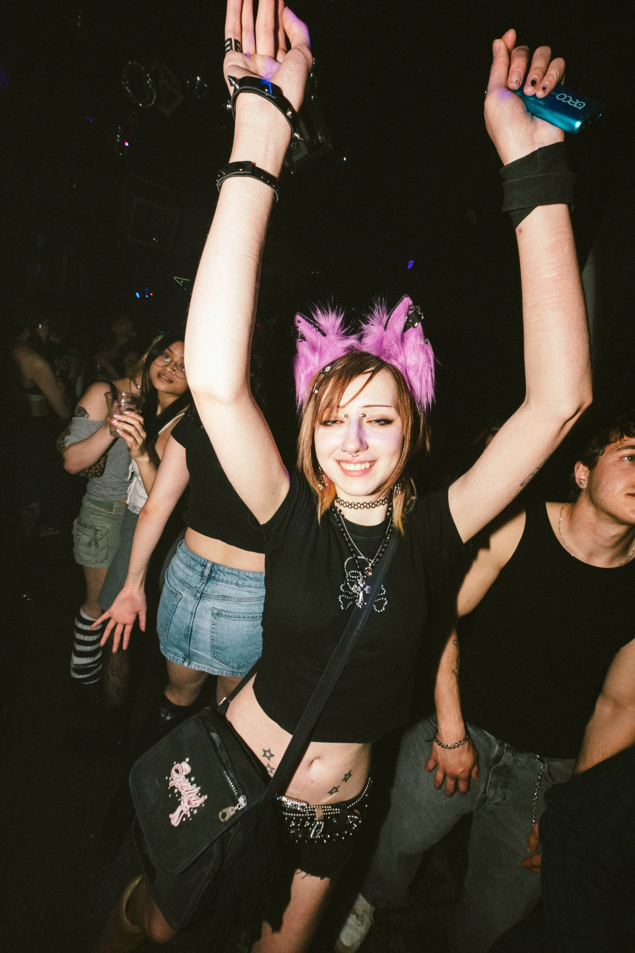 RIOTgrrrl-may8-jesseRAYphoto-2876.jpg