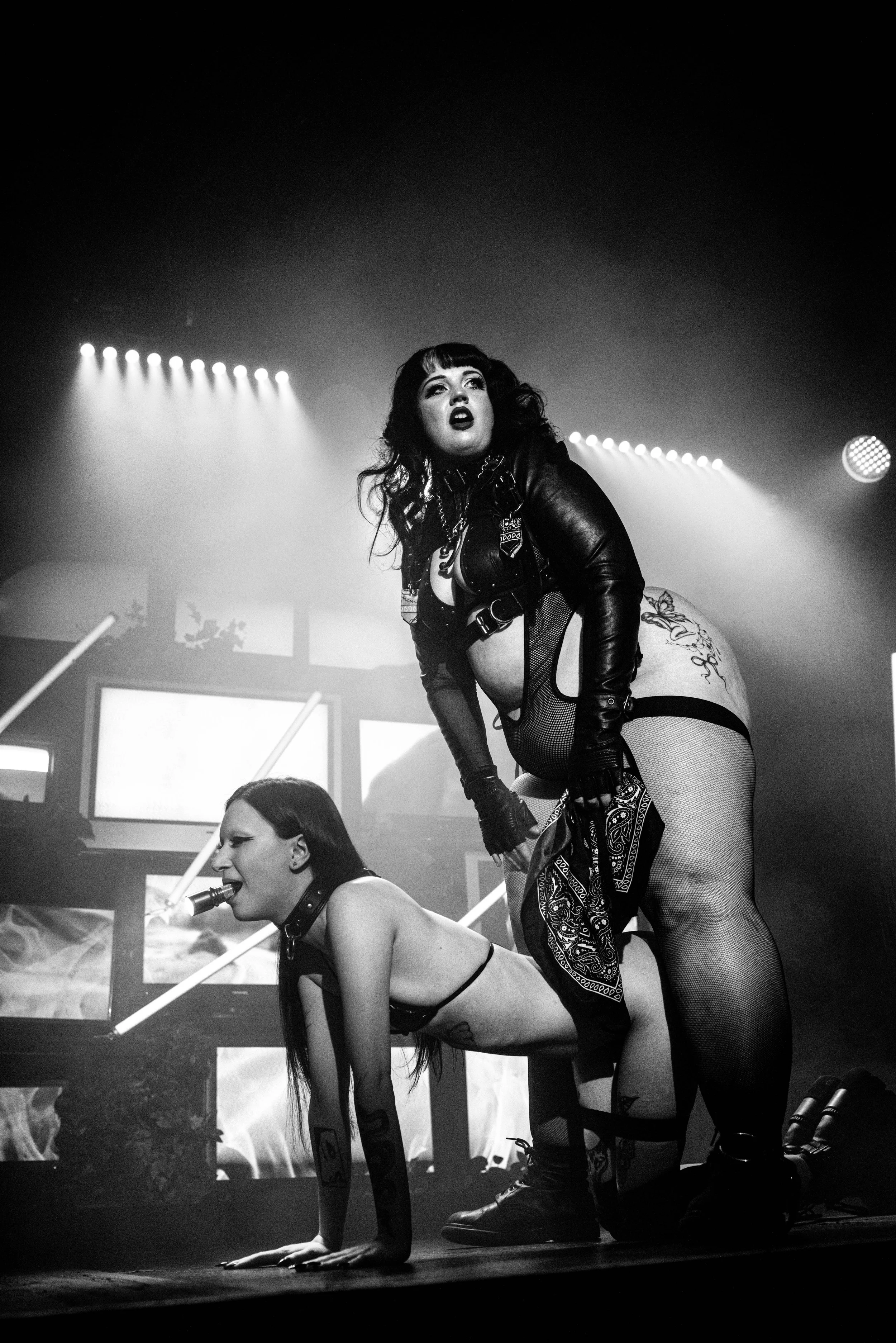 RIDE-may9-B&W-jesseRAYphoto-1766.jpg