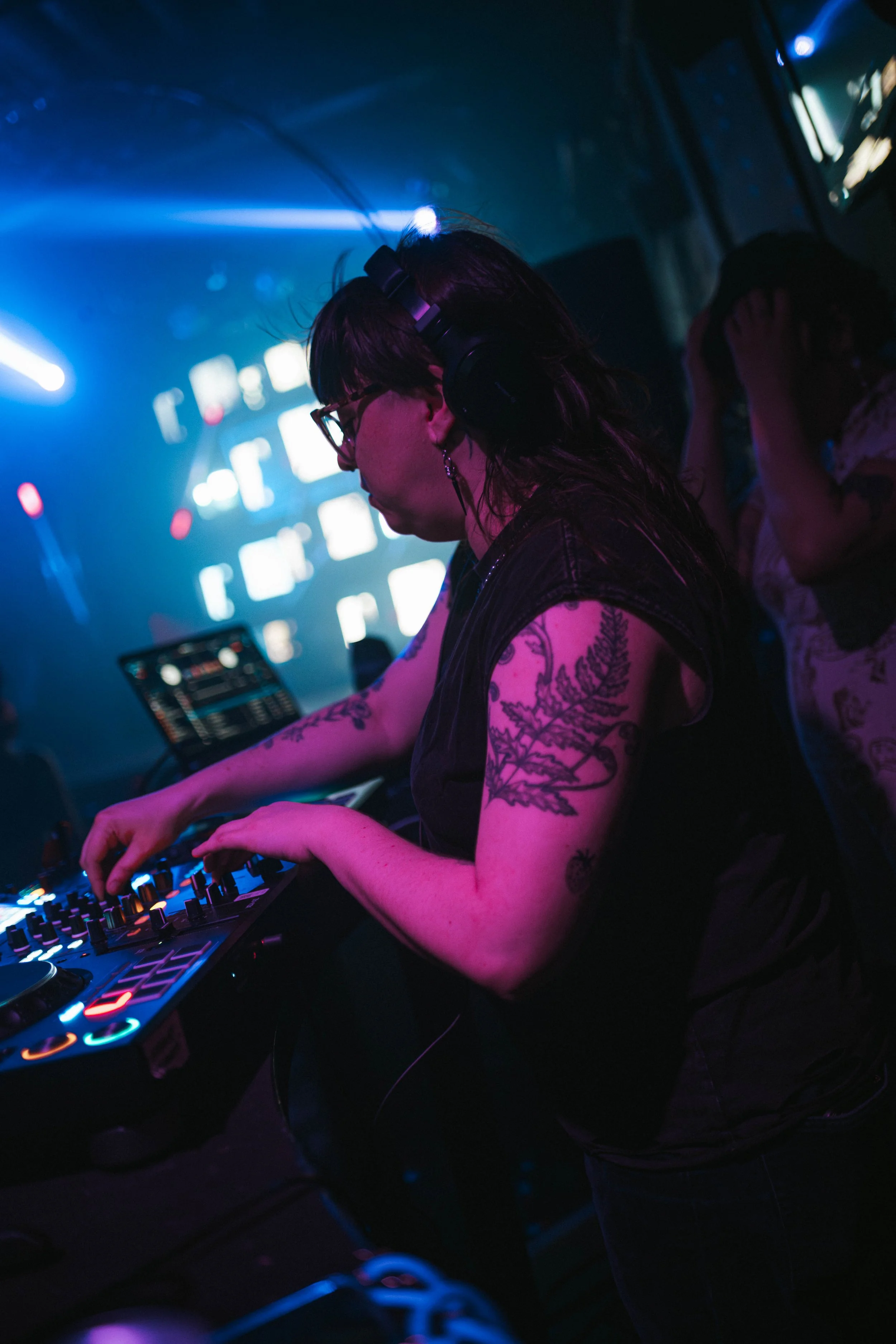 RIOTgrrrl-may8-jesseRAYphoto-2958.jpg