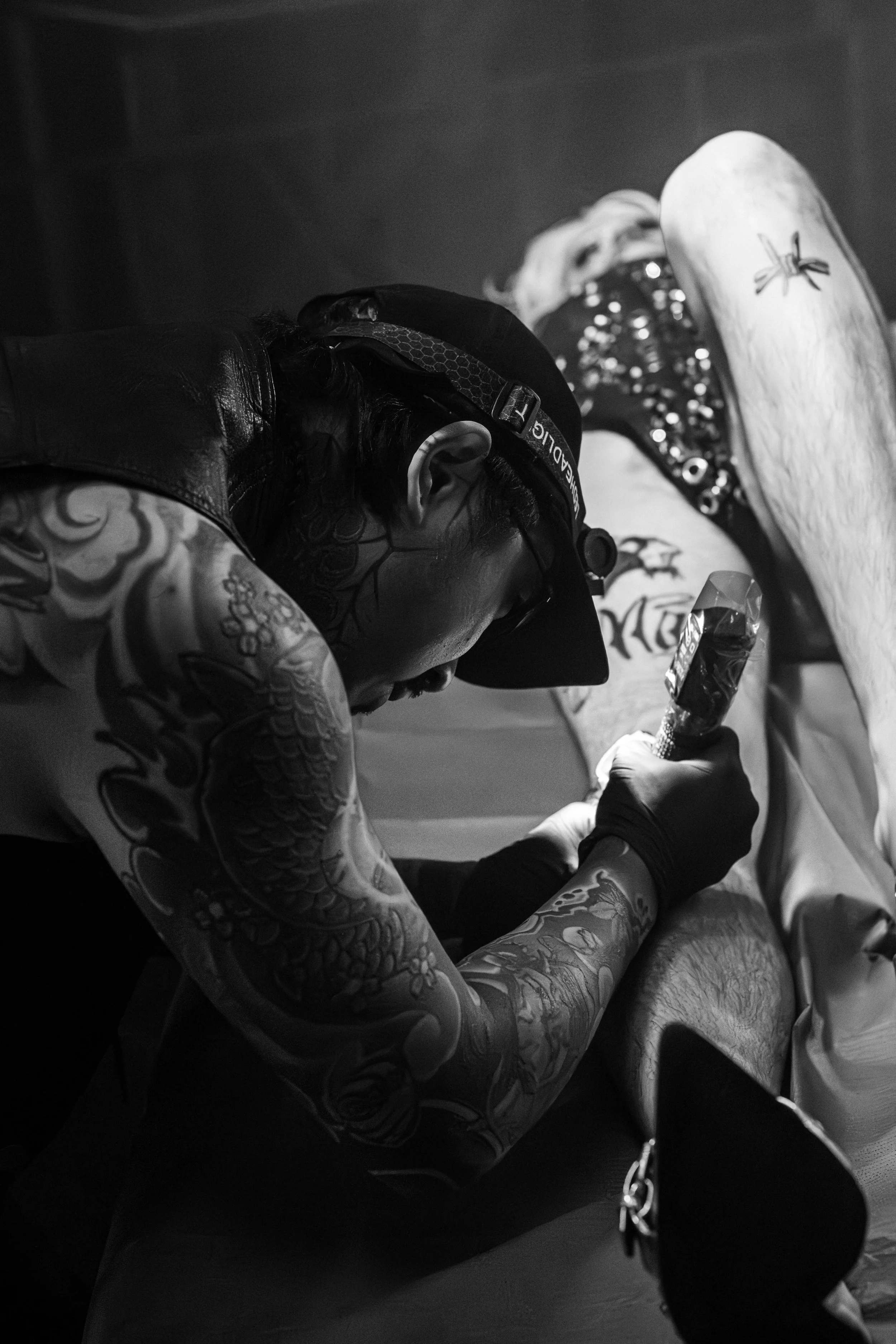 RIDE-may9-B&W-jesseRAYphoto-3052.jpg