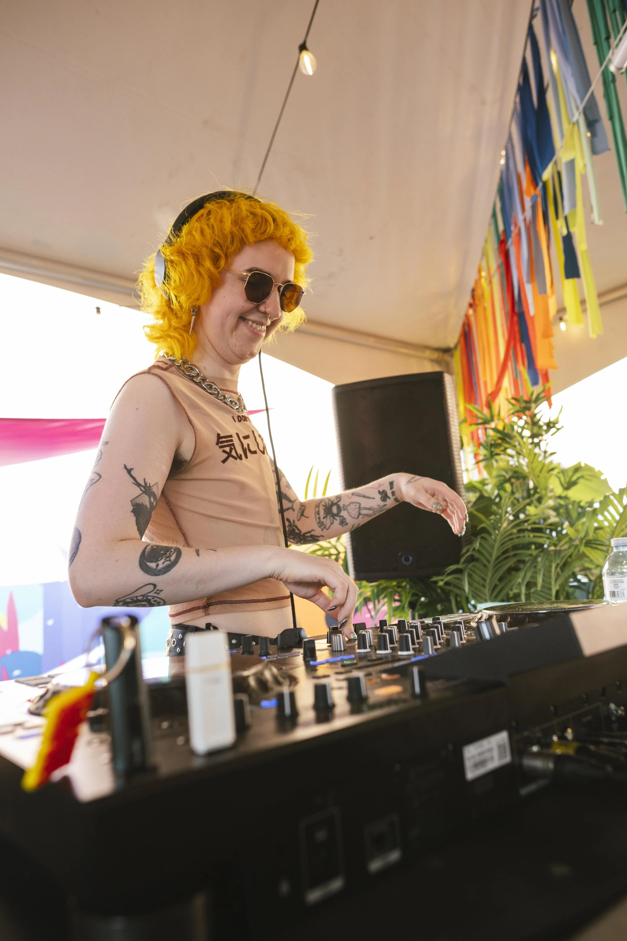 Q&B-PRIDE2026-jesseRAYphoto-5333.jpg