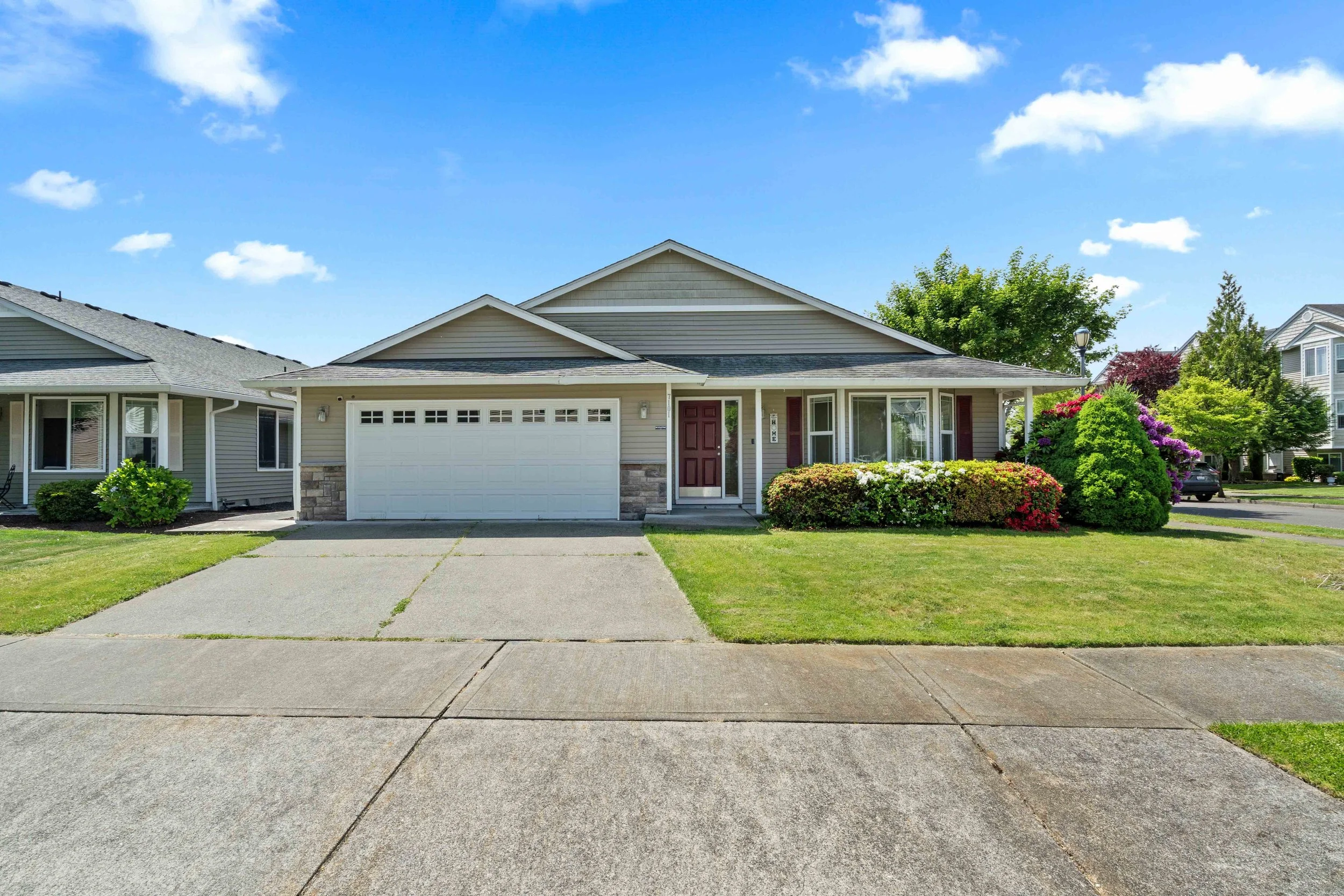 7101 33rd Way NE Lacey WA | Hawks Prairie Rambler for Sale
