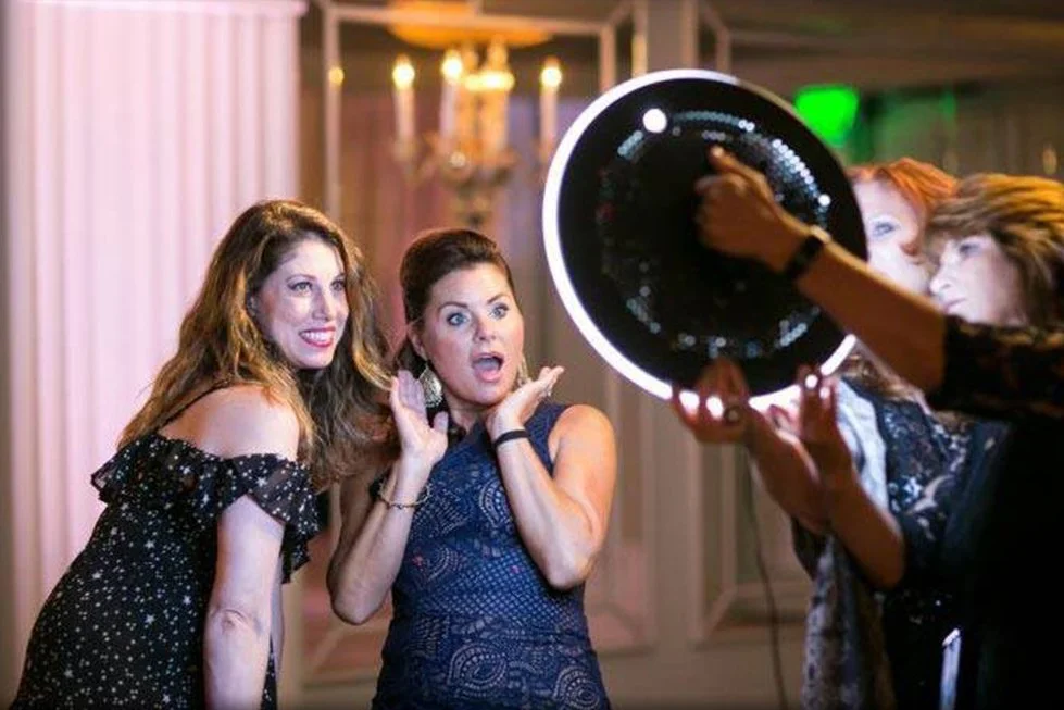 Ring Roamer Photo Booth