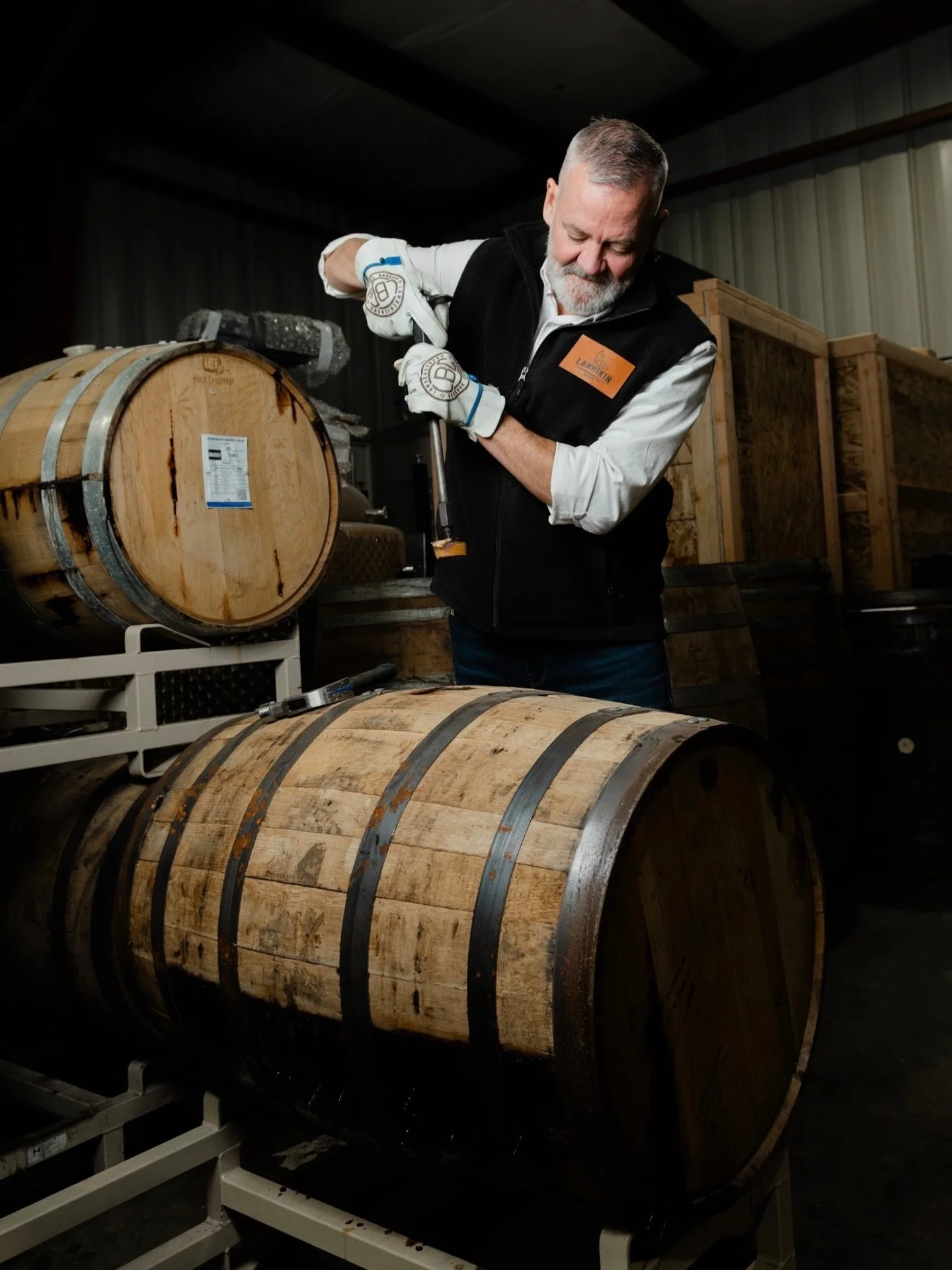 Sun&rsquo;s out. Bungs out. ☀️🥃
If you&rsquo;re going to pick something this season, make it a barrel.

Private picks are heating up, who&rsquo;s ready to tap in? Reach out for more information regarding private barrel picks!