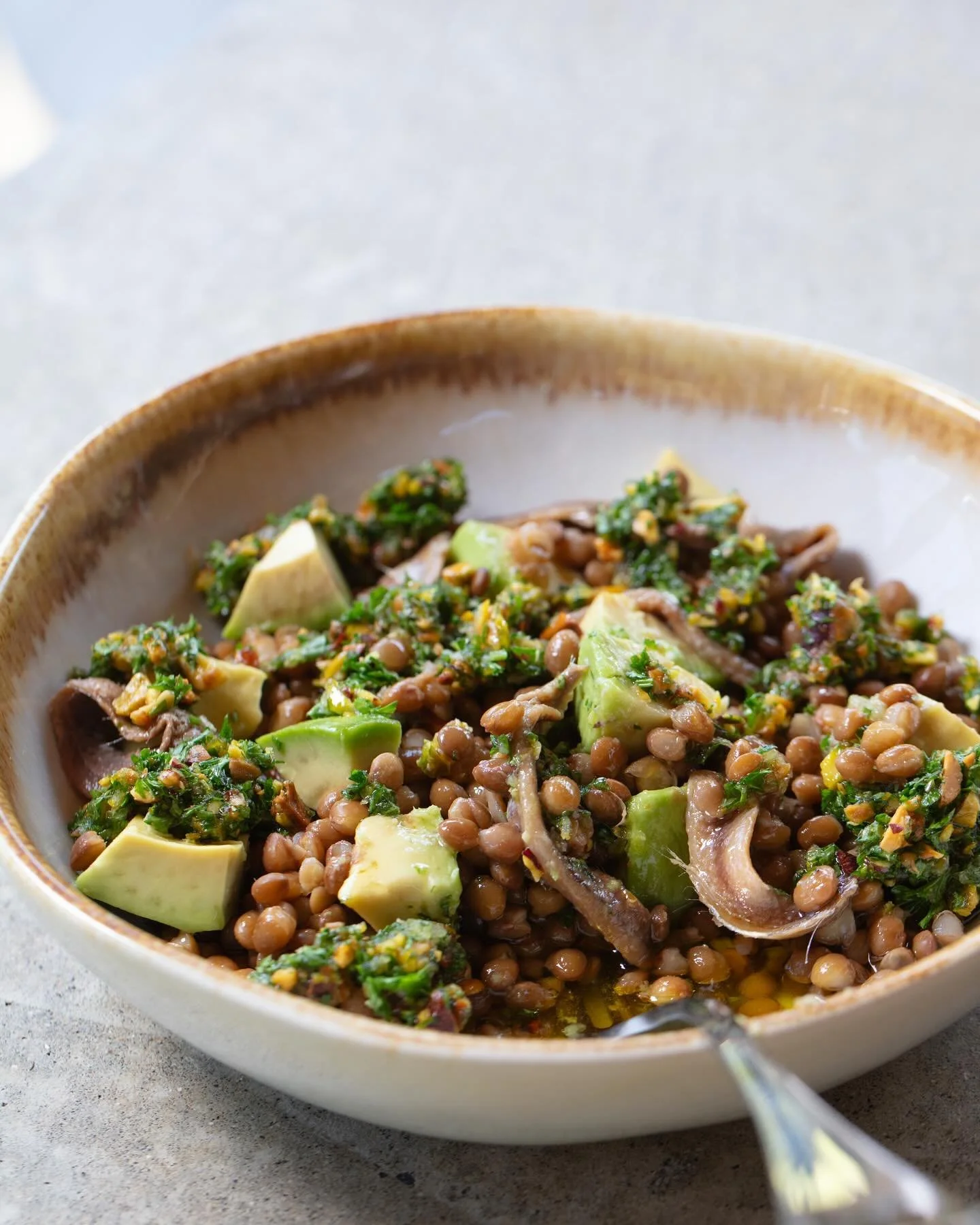 Lentils, Avocado &amp; Anchovies Salad, finished off with a generous amount of the Frantoio Blend from @allpressolivegroves and you&rsquo;ll have a quick and easy recipe that&rsquo;s packed with all the good stuff, check the link below for the full r