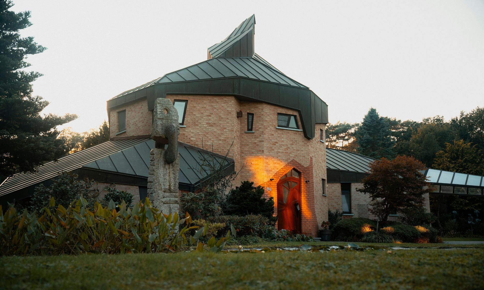 4 Tips for Assessing Unique Homes as Profitable Investments