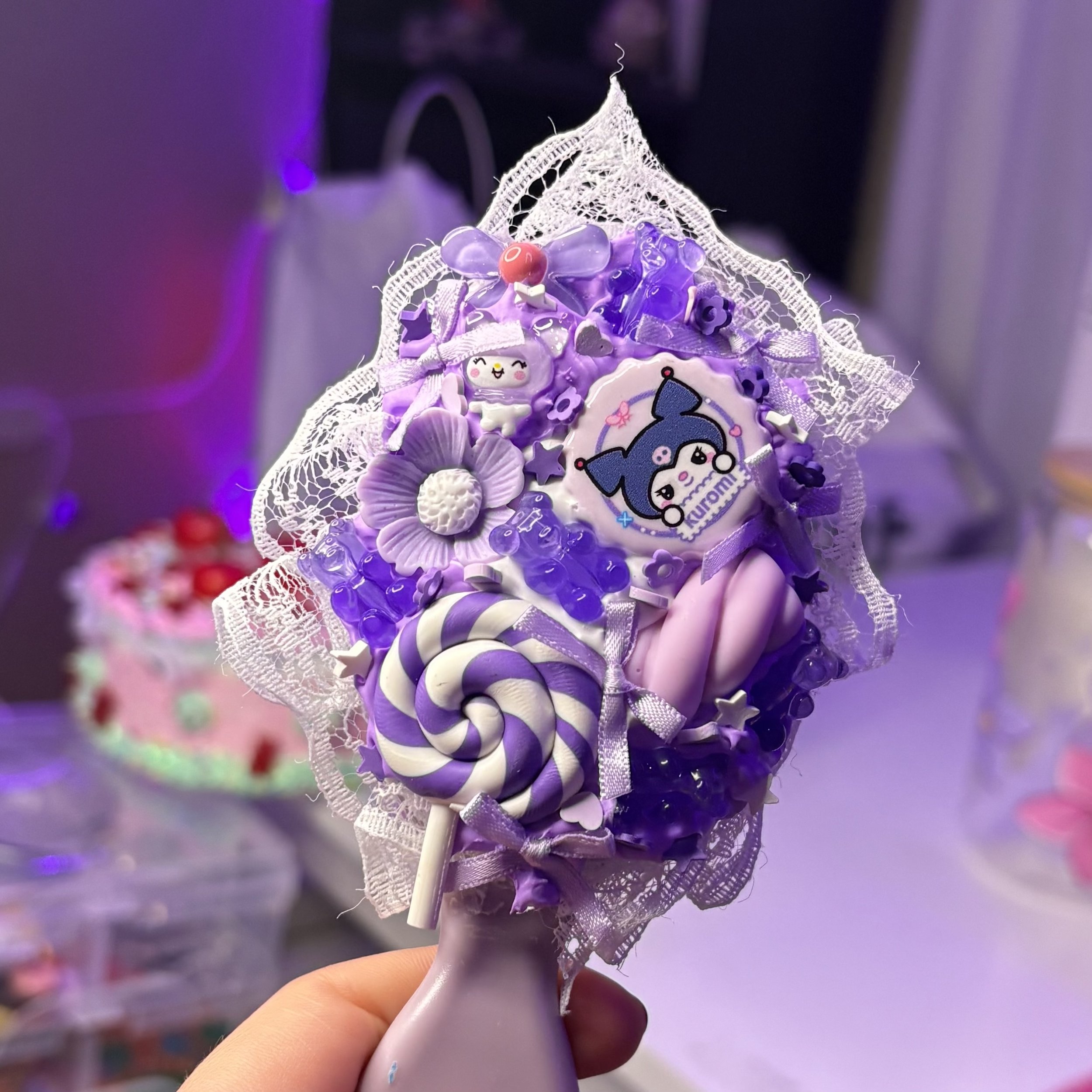 Kuromi cake mini brush
