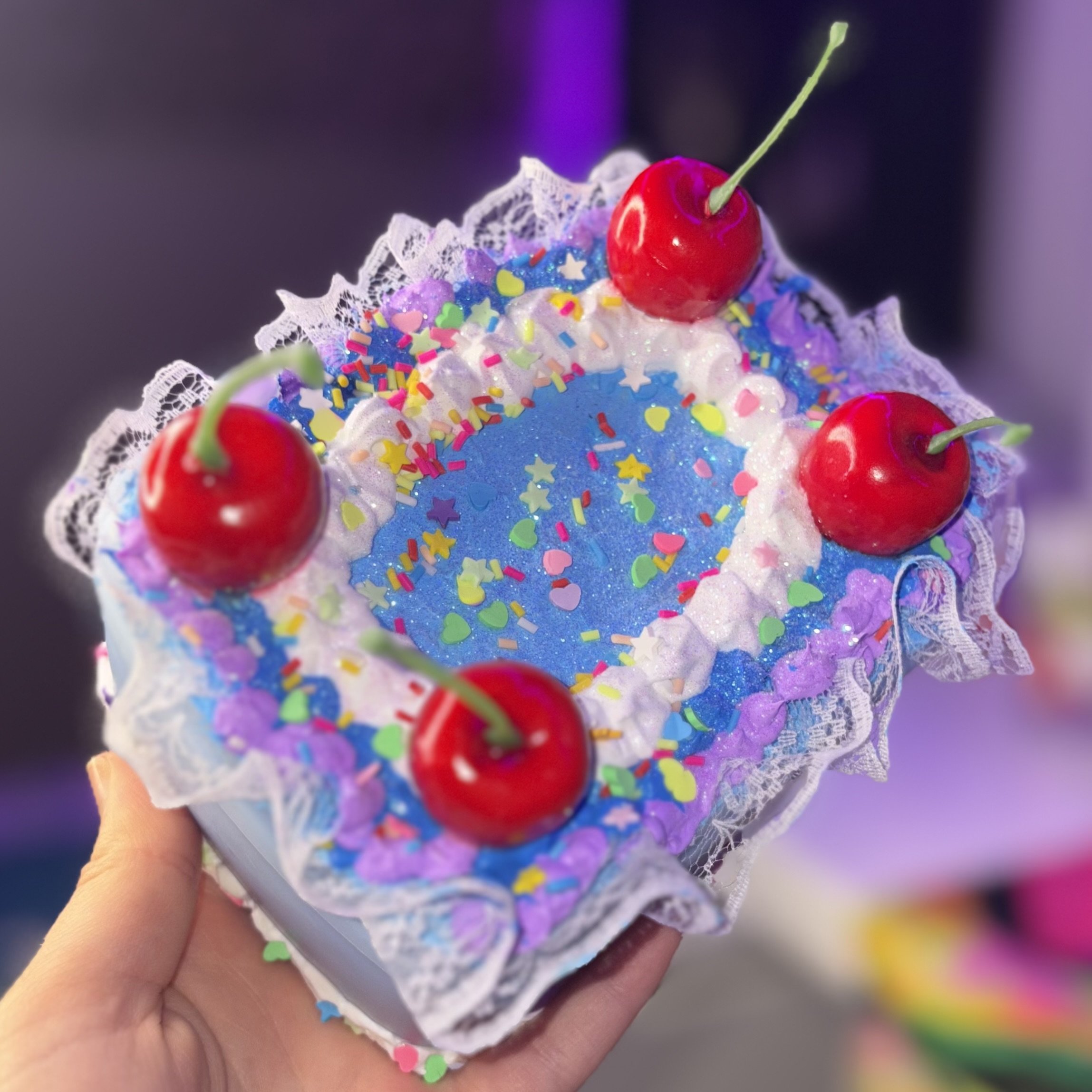 Fake cake storage box