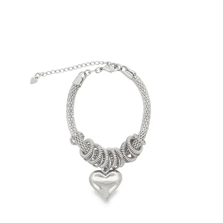 ba9b9c2defbf9932dc462d8af20930ce33aad5b481110e40d46550b30cb7498e (1).webp