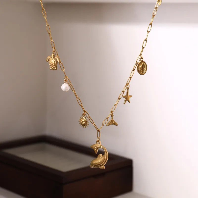 Wholesale-Jewelry-Marine-Style-Simple-Style-Starfish-Dolphin-Shell-201-Stainless-Steel-304-Stainless-Steel-18K-Gold-Plated-Pendant-Necklace.jpeg