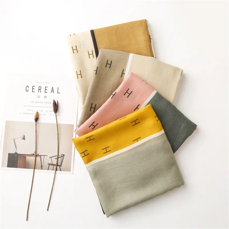 Letter-Color-Matching-Spring-And-Autumn-Seaside-Shawl-Scarf-Dual-use (2).jpeg