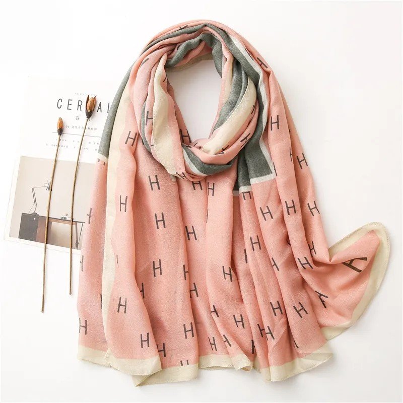 Letter-Color-Matching-Spring-And-Autumn-Seaside-Shawl-Scarf-Dual-use.jpeg