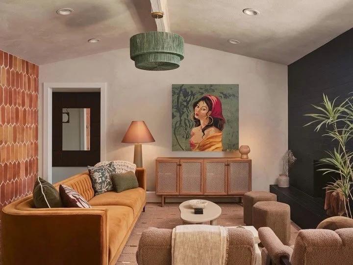 In a sea of disposable fast furniture, Casa Pe&ntilde;a stands as a breath of fresh air&hellip; a vibrant homage to the Mexican hacienda that pairs one-of-a-kind secondhand treasures with vibrant color blocking as artwork.

Now on ReclamationATX.com