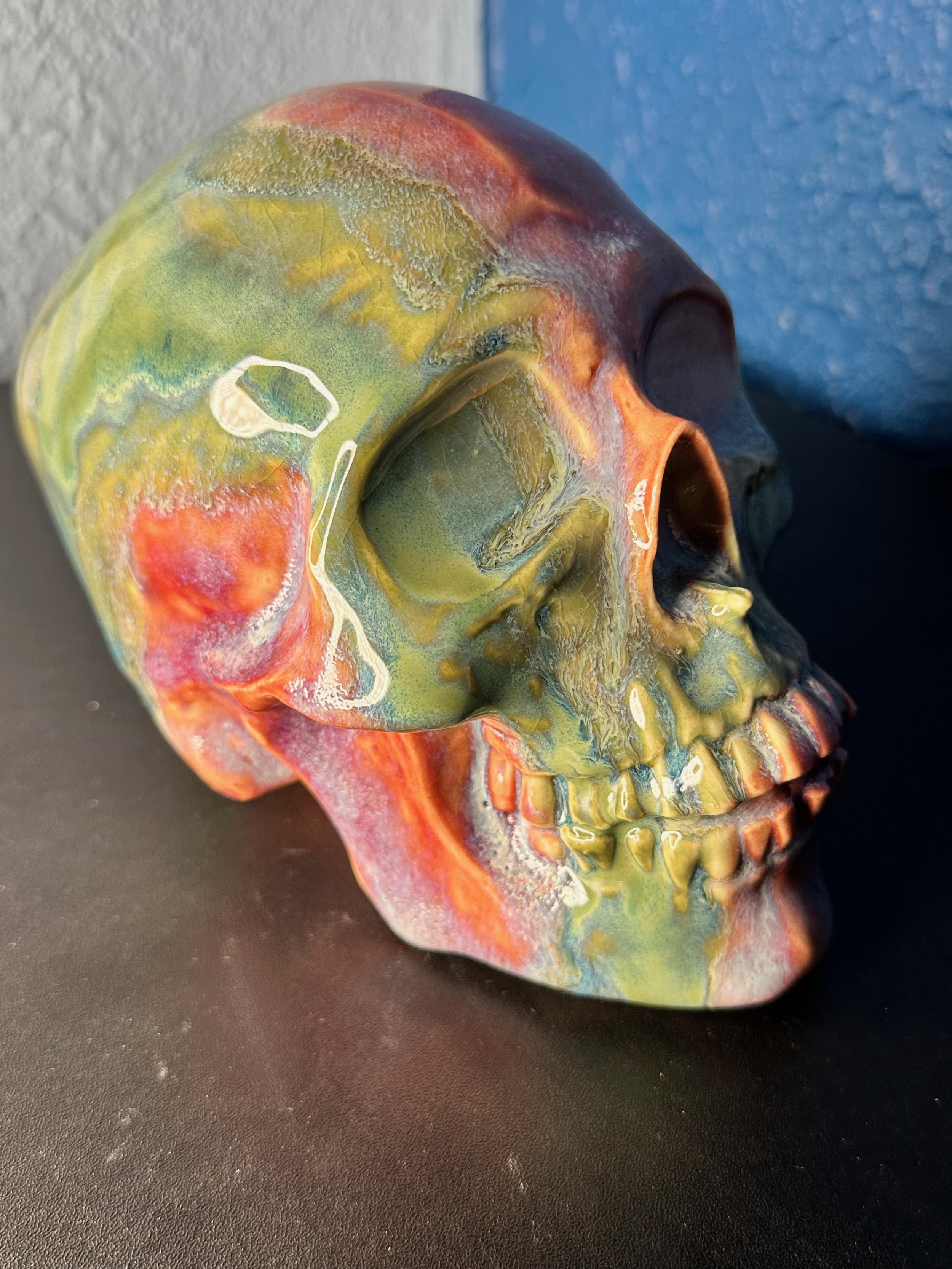 Kiwi Sunset Skull
