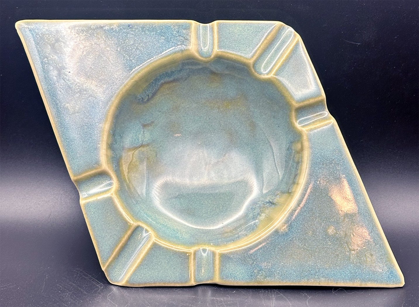 TexturedTurquoiseAshtray3.jpg