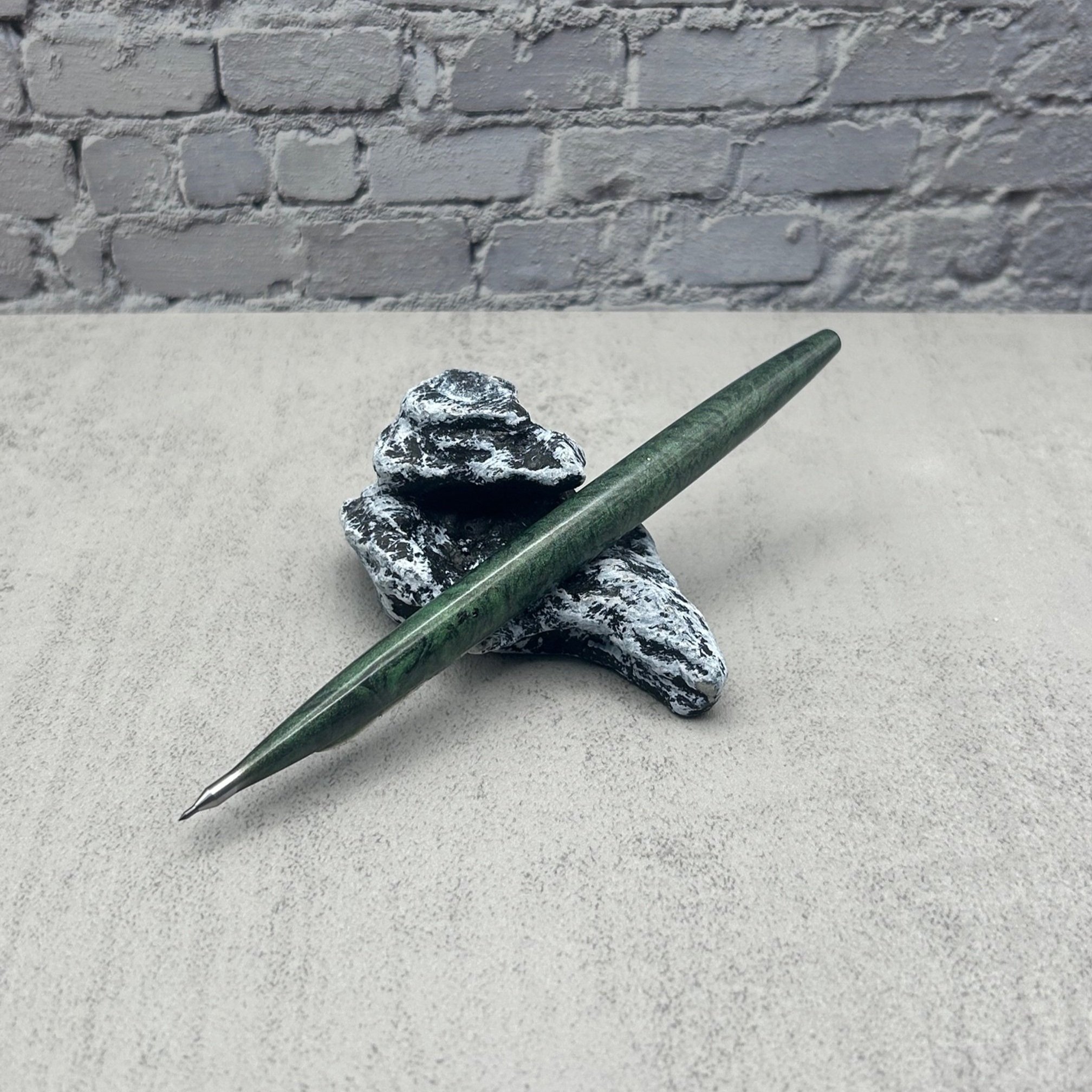 This is our deep forest scribe made for cutting glass, metal & tile. Graffiti is a way of life.