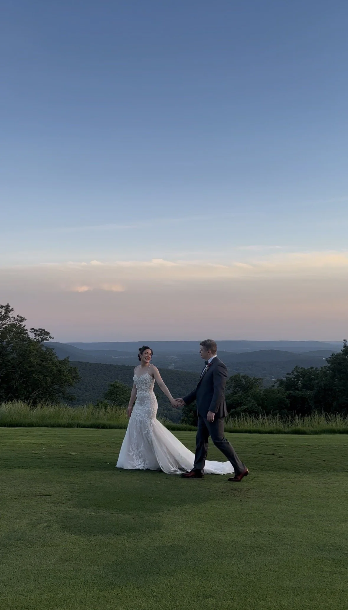 the-gemma-social-the-ledges-alabama-destination-wedding-content-creator.jpg