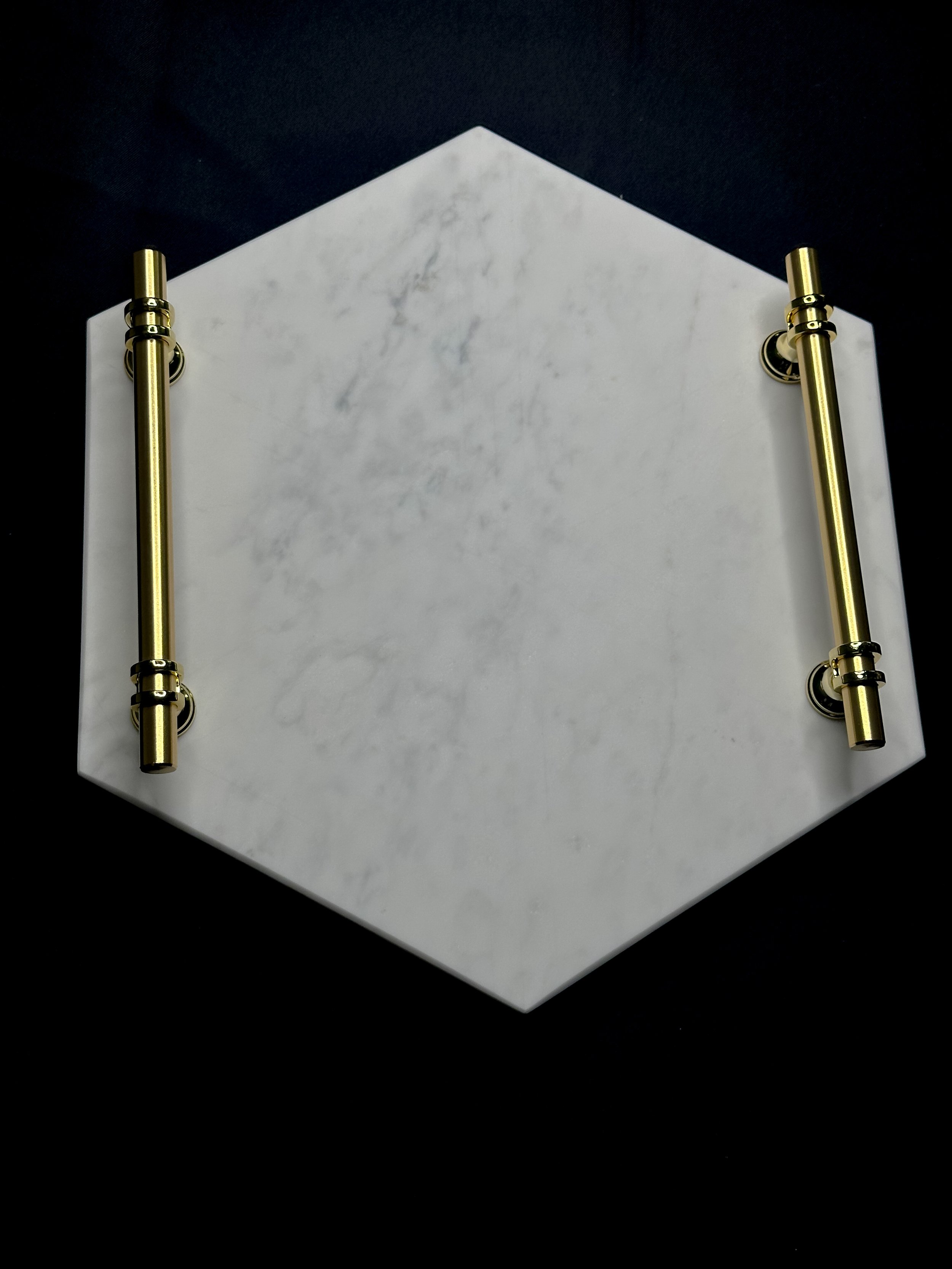 QTR - SPECIAL SHAPES - 1001.jpg