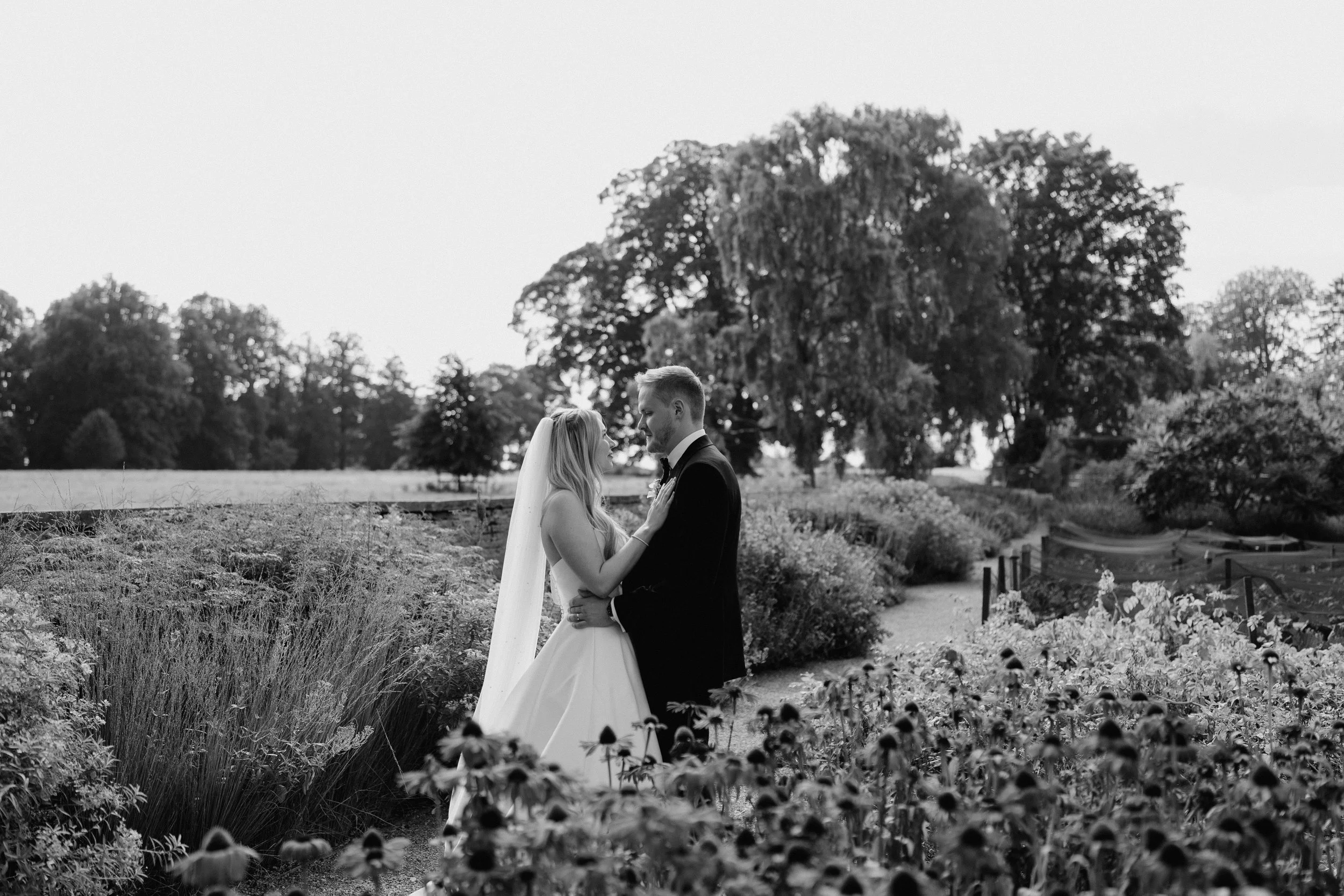 A Luxury Summer Wedding at Middleton Lodge | Emmie &amp; Will