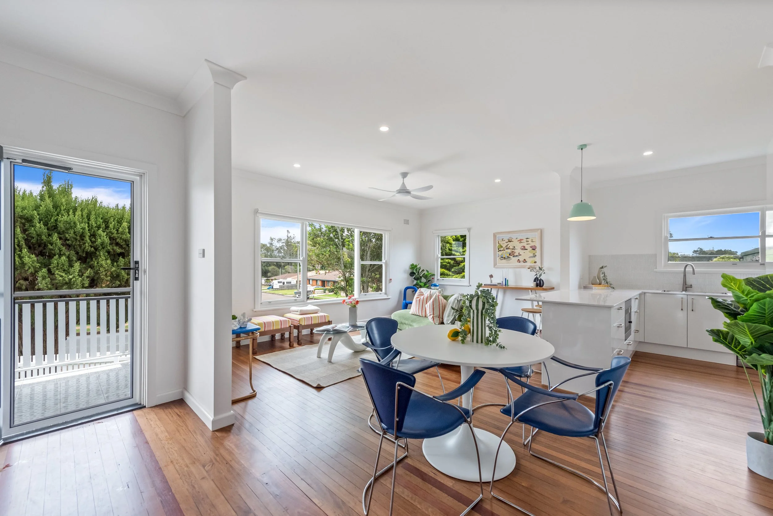 22 Lake Road_9168.jpg