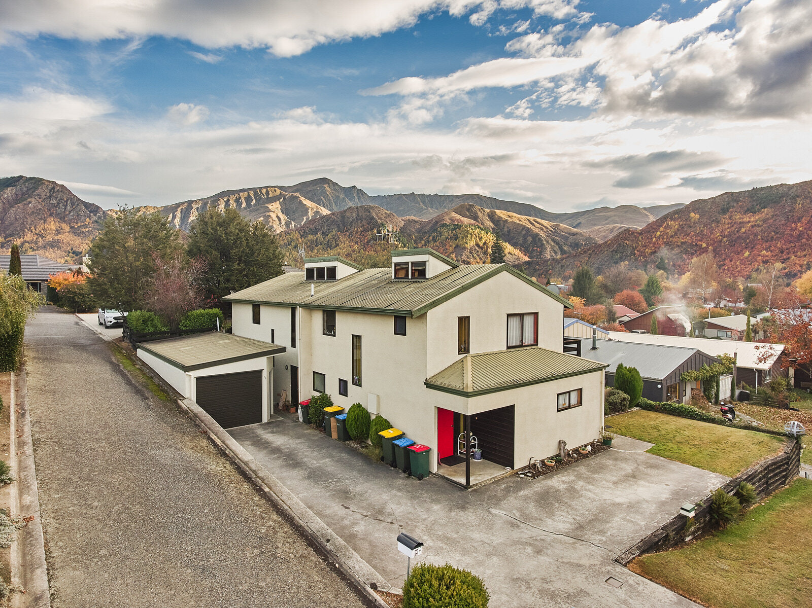 9a Bracken St, Arrowtown (Ray White Arrowtown - John Leith) - Niseko Japan Real Estate Photographer