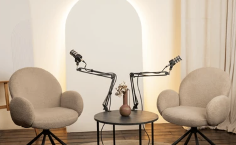 agence de communication beauté agence communication bien-être communication digitale beauté stratégie digitale marque cosmétique gestion réseaux sociaux beauté création site web beauté studio photo beauté contenu photo vidéo marque image de m