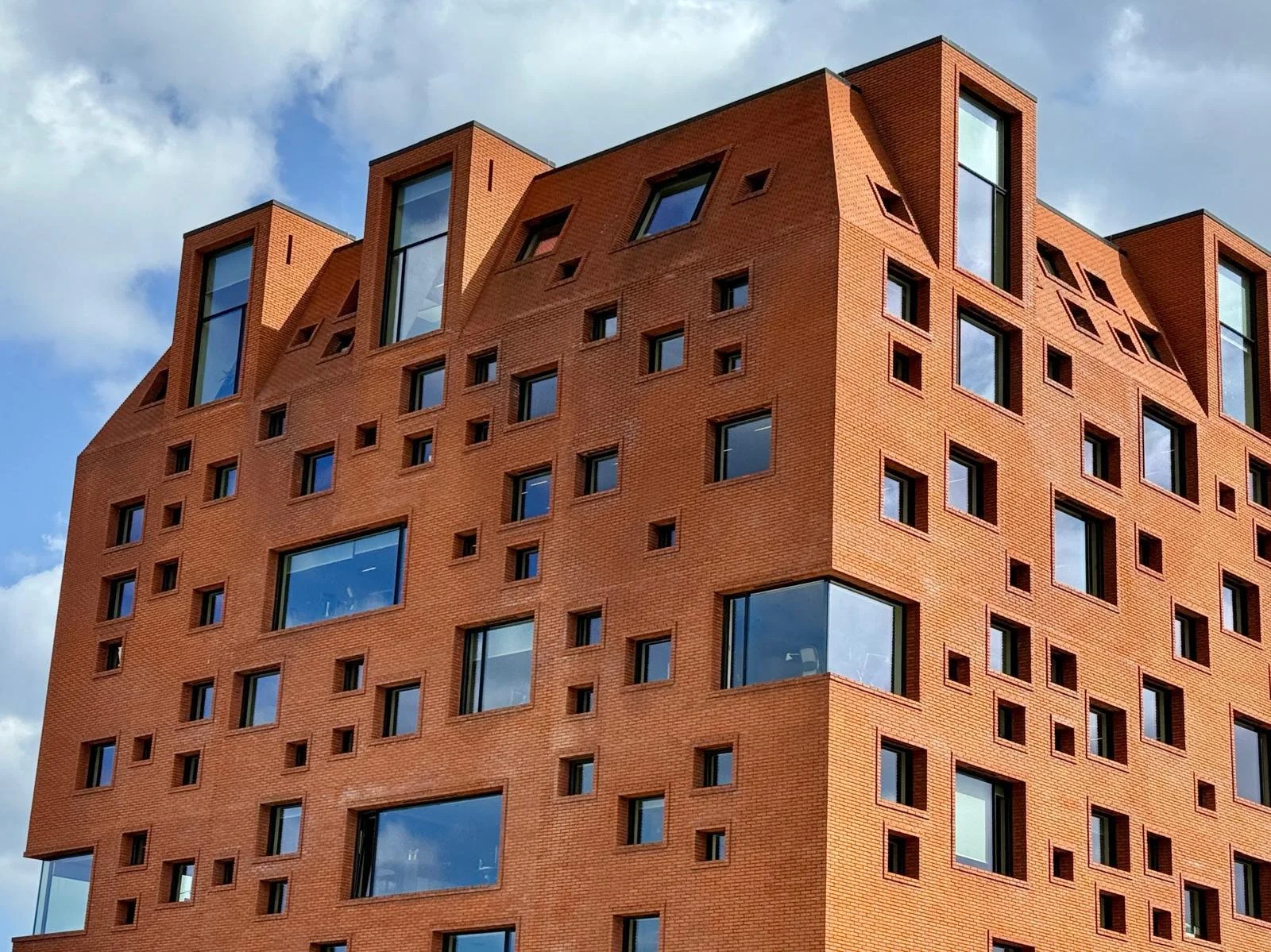 WhatsApp Image 2025-05-26 at 14.36.55 (4).jpeg