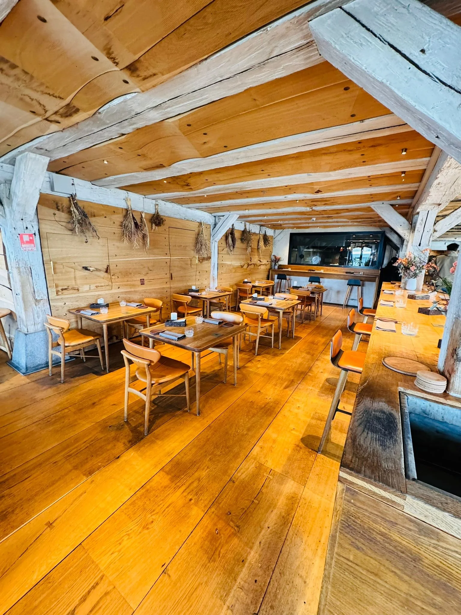 WhatsApp Image 2025-05-26 at 14.35.43 (5).jpeg