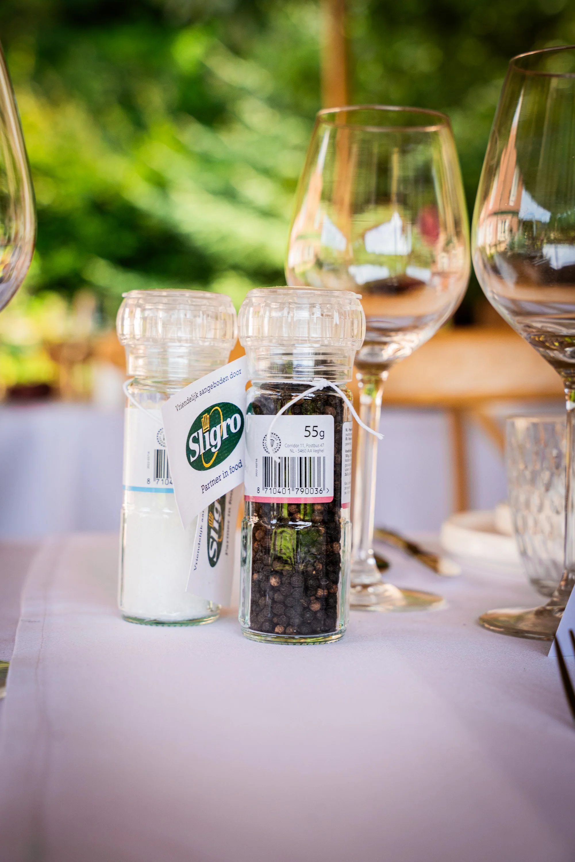 lange tafel High res deel 2-1.jpg