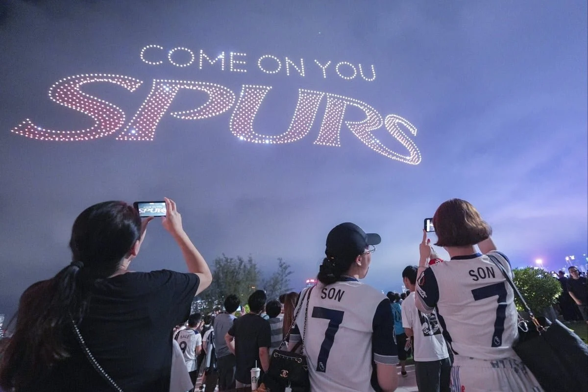 Tottenham Fans Enjoy Club - Themed Drone Show at Hong Kong Harbourfront