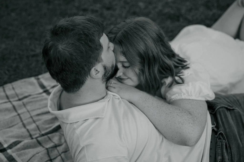 ElissaDamesPhoto_RileyNoahEngagement-119.jpg