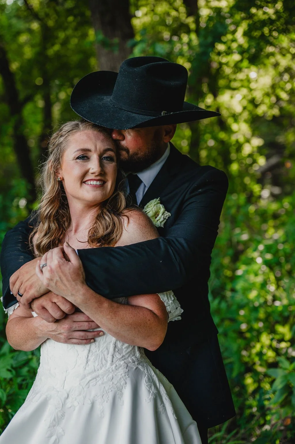 ElissaDamesPhoto_FarmStyledShoot-111.jpg