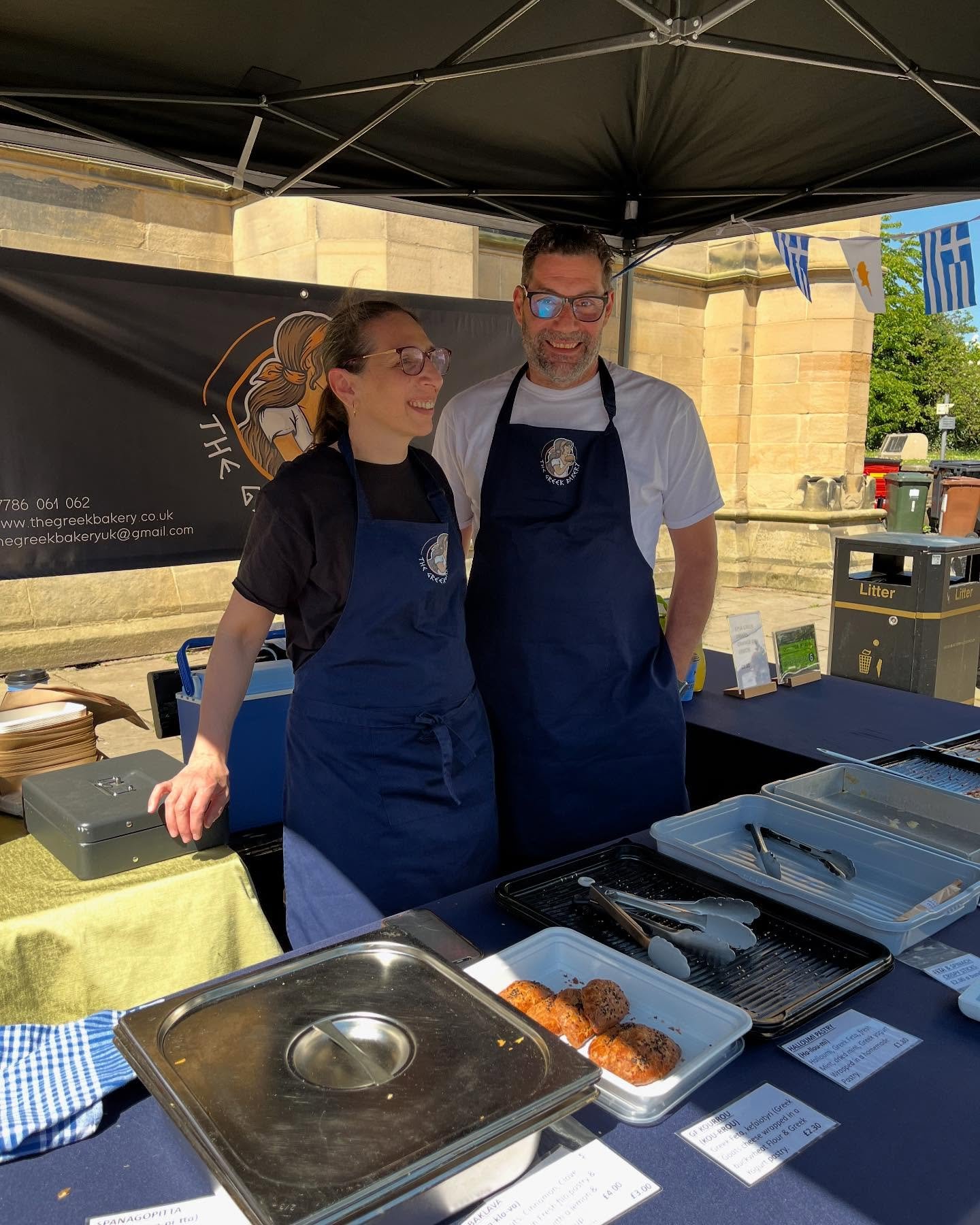 The sun shone this morning and the bakery sold out. A wonderful atmosphere at @hexhamfarmersmarket today.
@thegreekbakeryuk #hexham #market #greek #cypriot #bakery #uk #thegreekbakeryuk