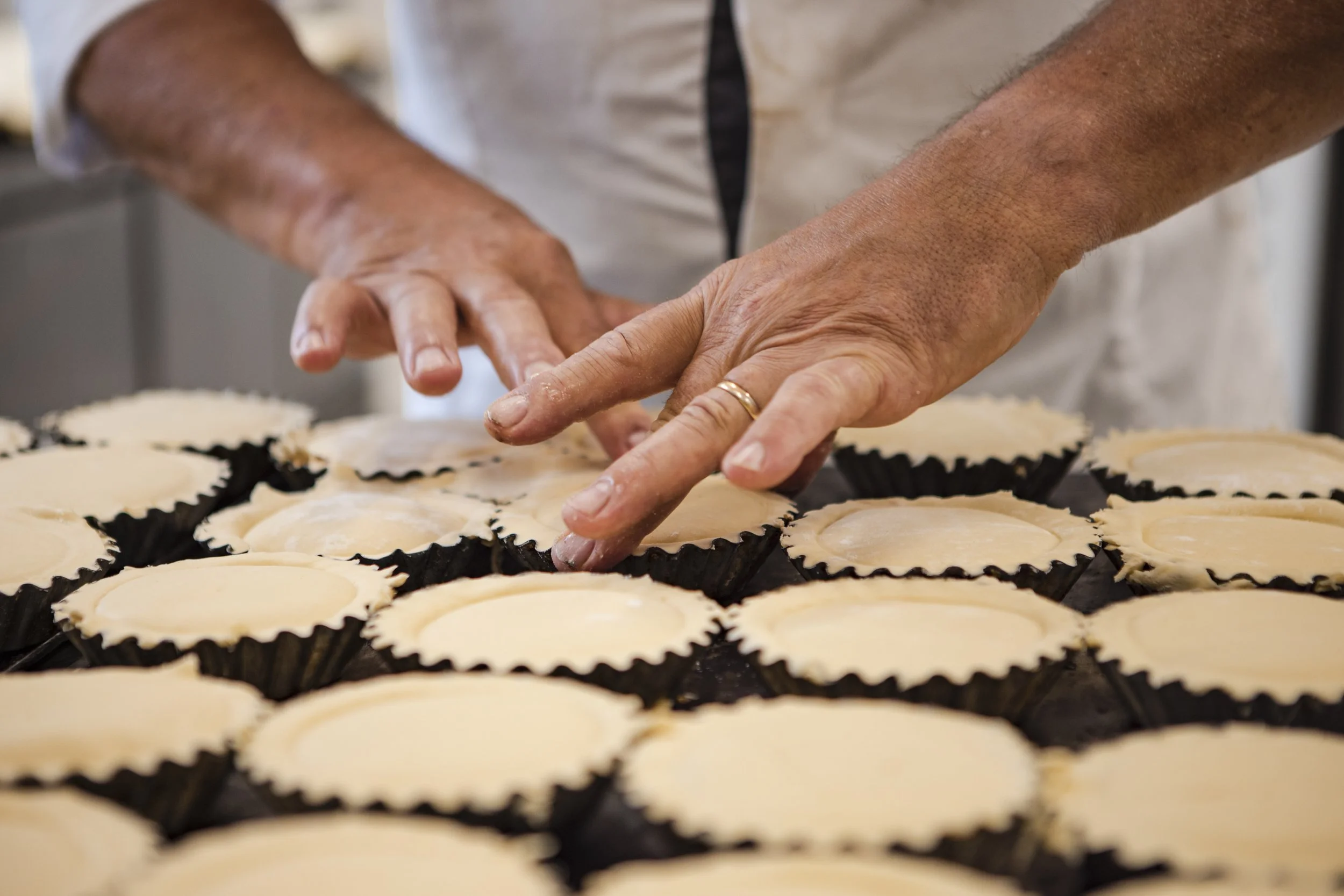Ambachtelijke Bakker en patisserie – Met de Hand Gemaakt, Met Hart en Ziel Gebakken