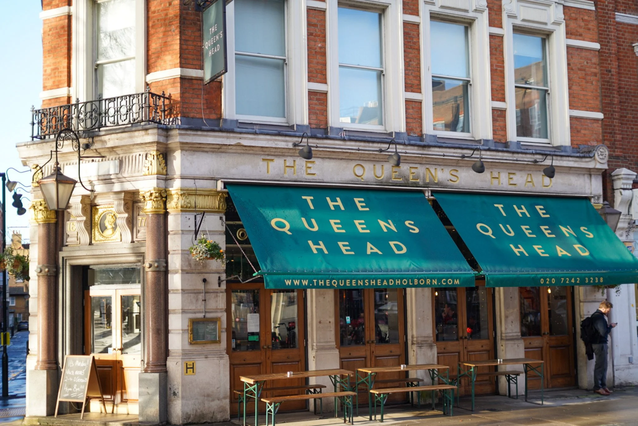 Photo of The Queens Head, Camden