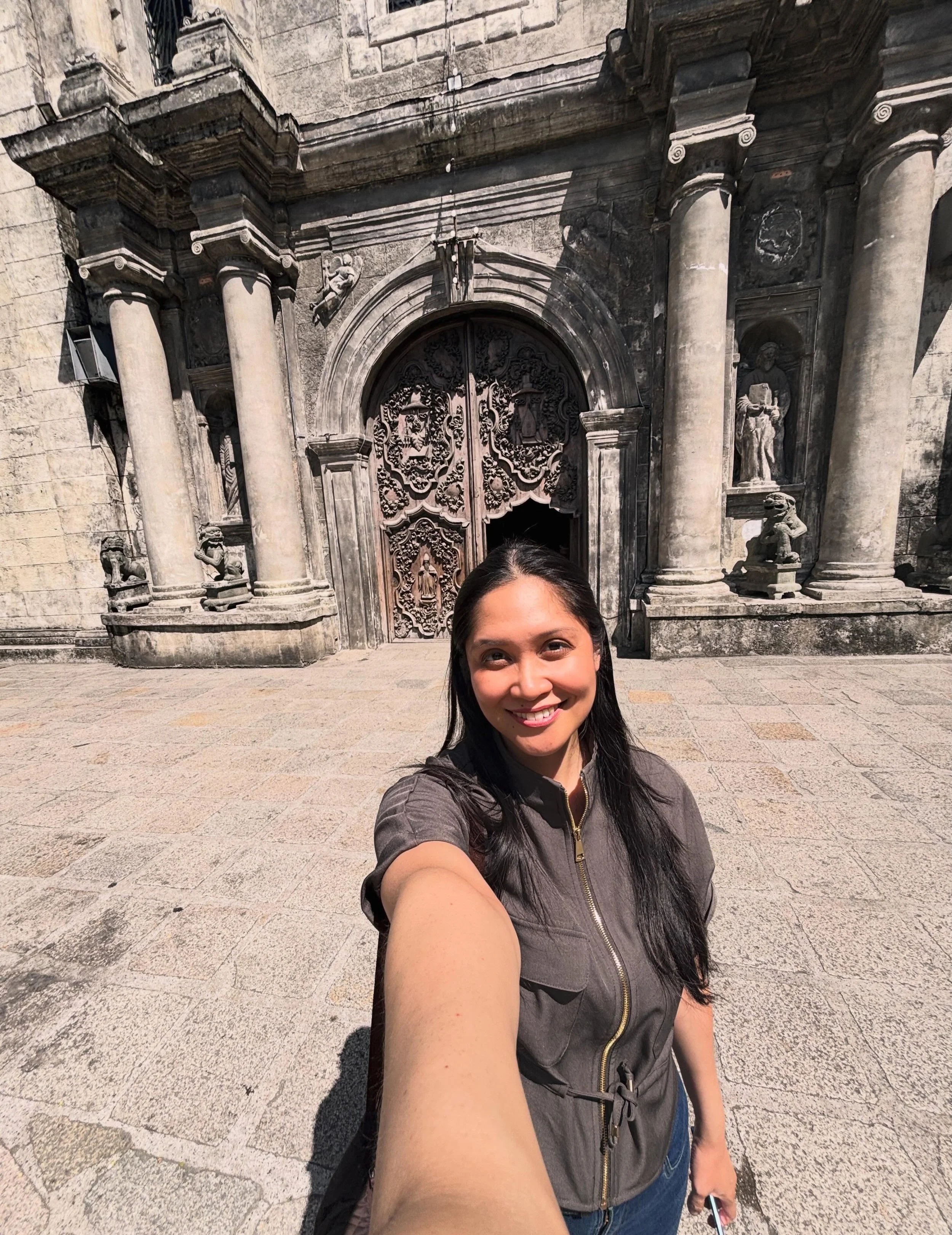 Got to visit the church where we wed a few days ago - it was a stone&rsquo;s throw away from our shoot location, so I went as soon as we had wrapped for the day. We should go back here when it&rsquo;s not so hot @p1p0.el! 🥰