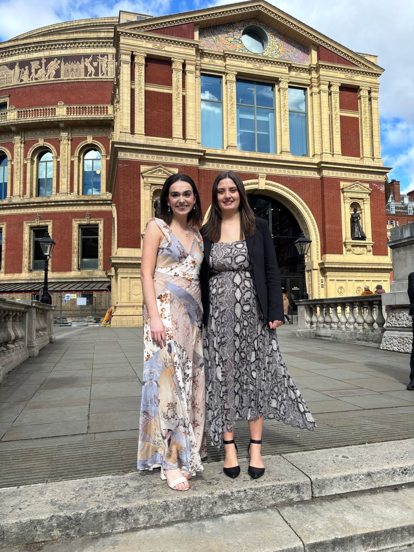 🌟 Happy New Year from EMPOWER! 🌟

There are over 500 more of you than were here this time last year so we thought it was about time that we reintroduced ourselves, and to catch up on what&rsquo;s been going on in the world of EMPOWER. 

We are Hann