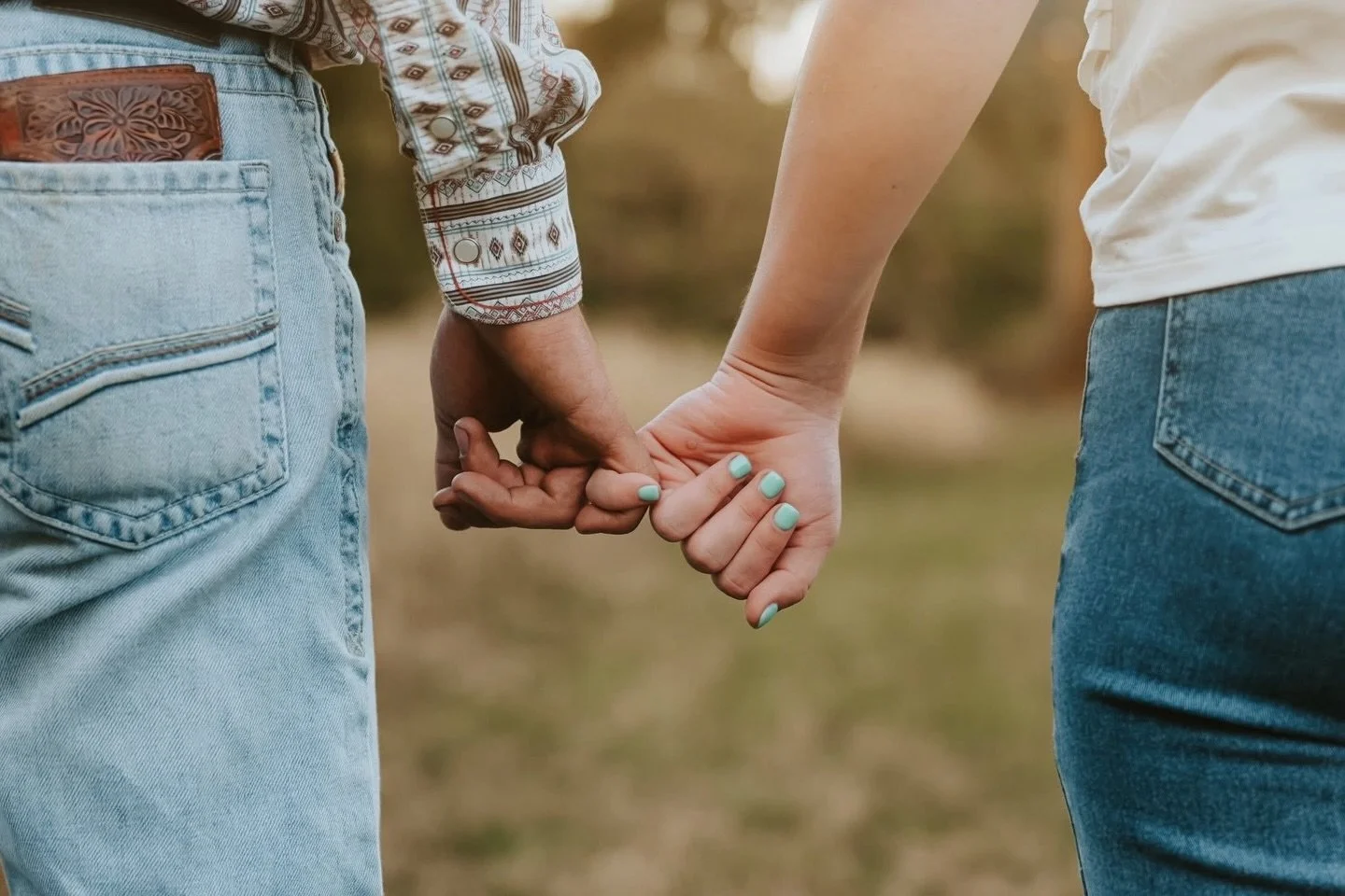 Hold our hand when we tell you this&hellip; there is absolutely no shame in rescheduling your session. 🤍

As photographers ourselves, we know that weather, sick kiddos, unexpected life events, and a hundred other things can pop up that are completel