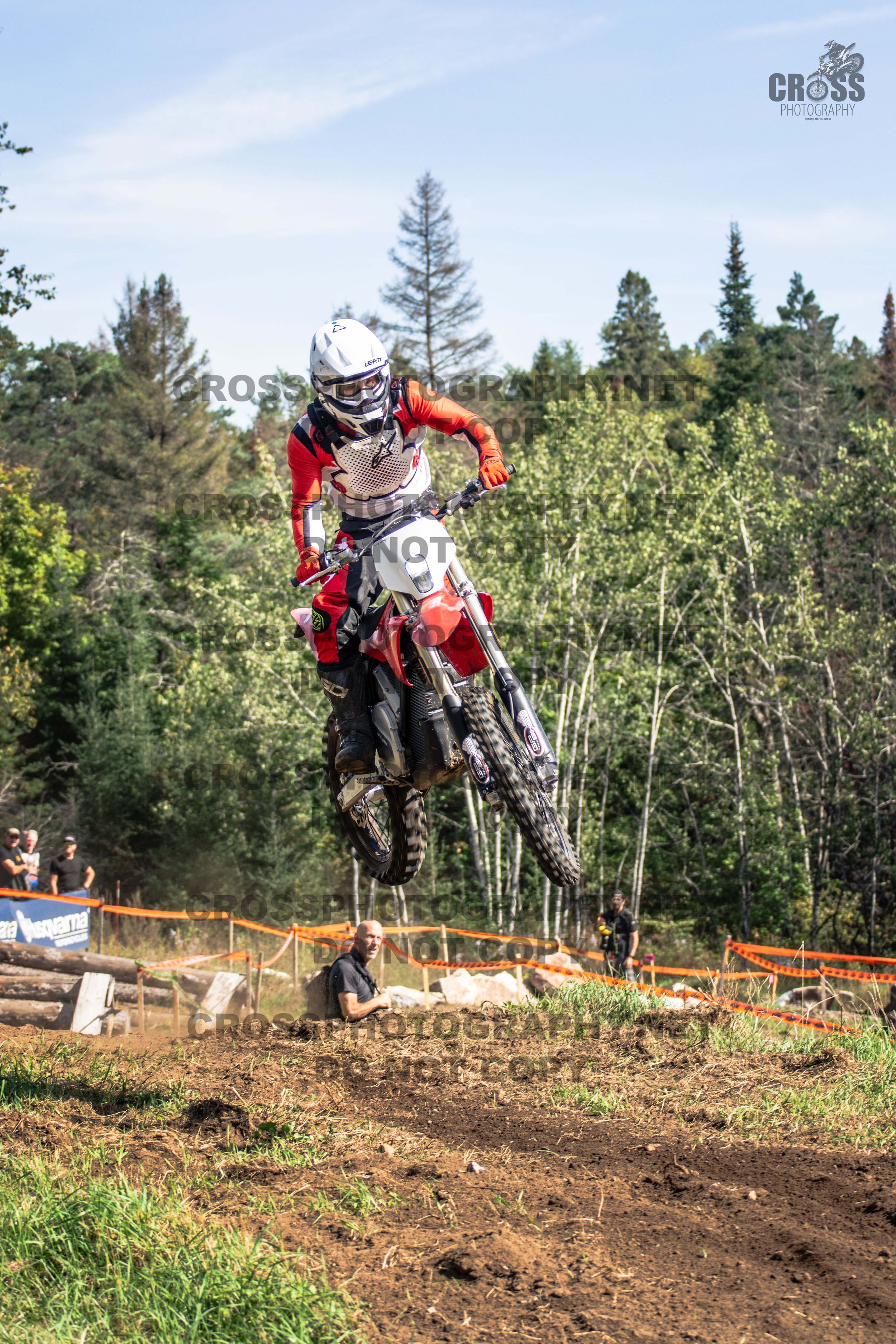 _SJC4444-aaron-w-.jpg