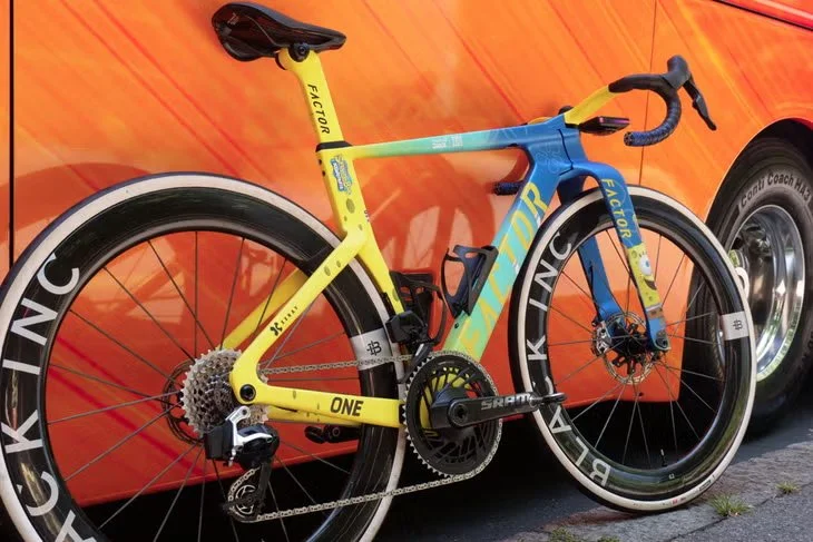 spongebob-bike copyee.jpg