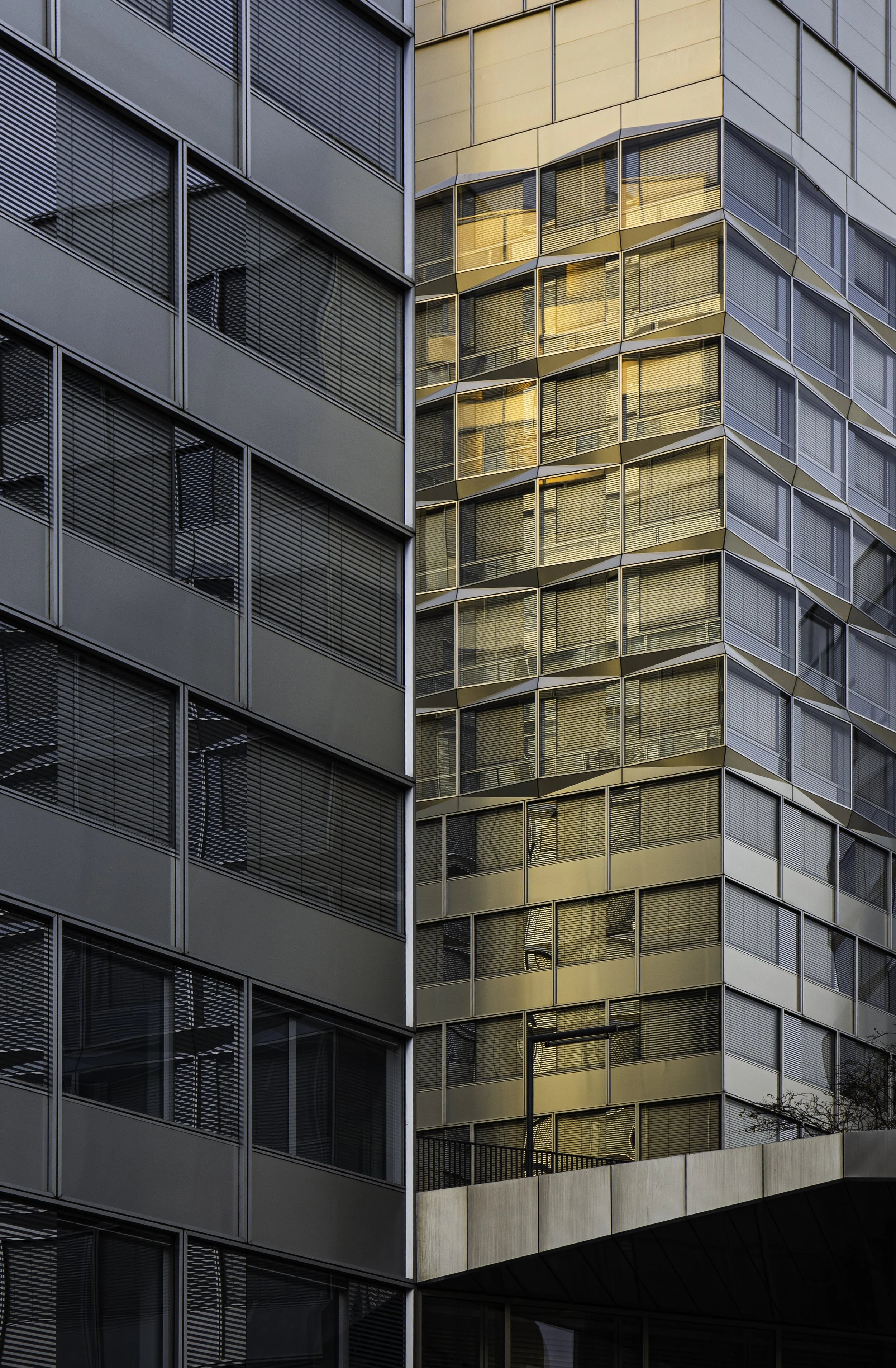 Silver Towers-2.jpg