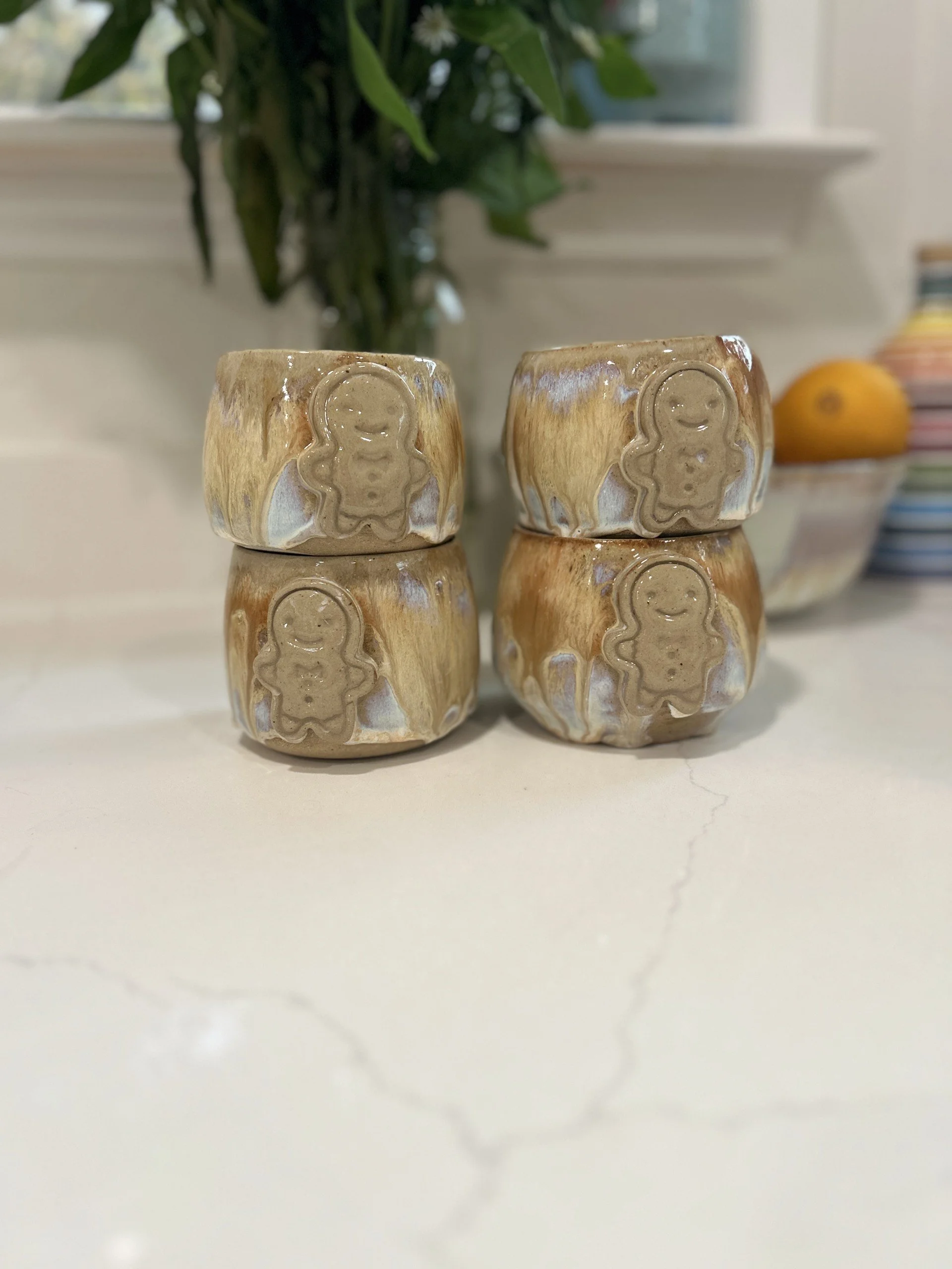 gingerbread thumb cups.jpg