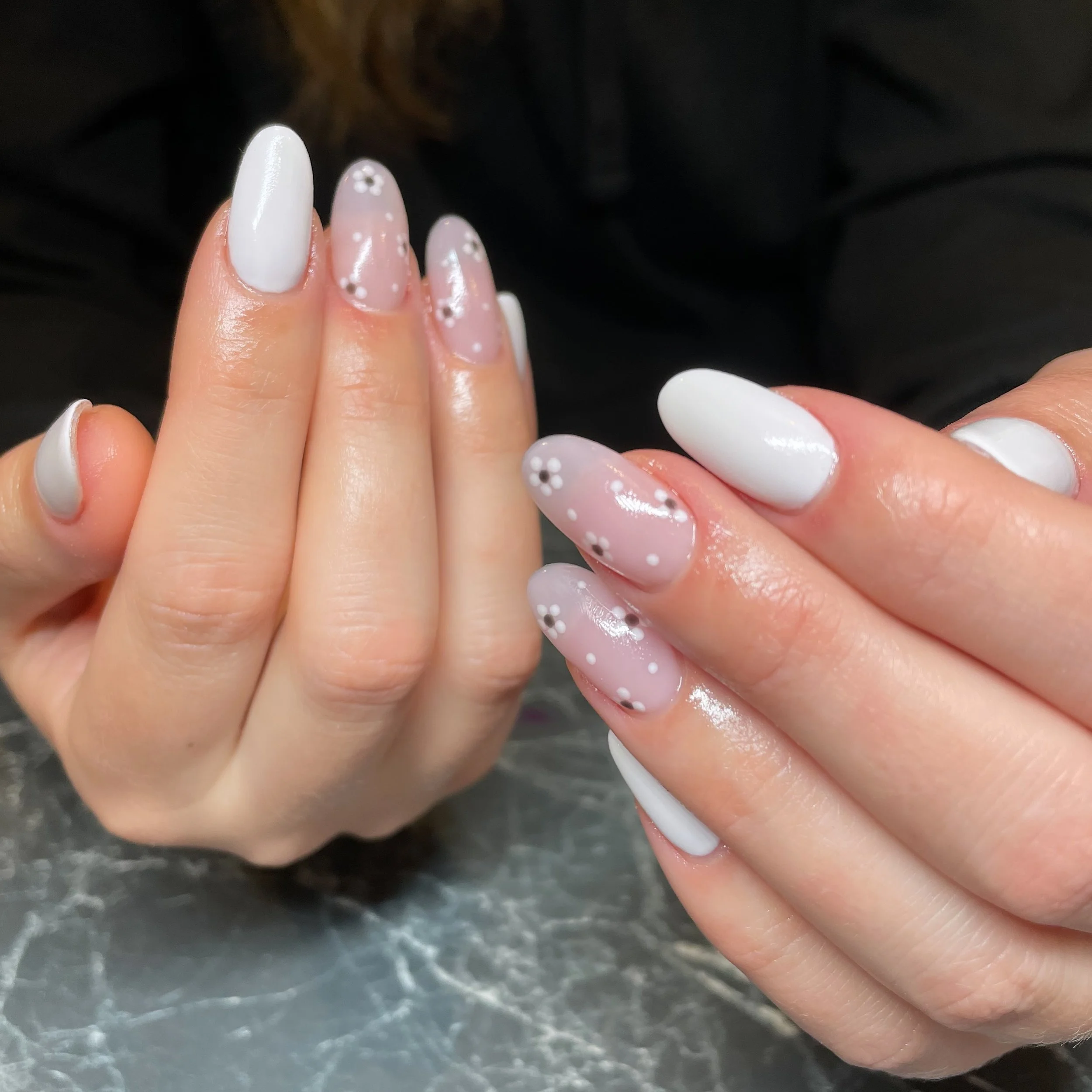 Turning nails into works of art 💅🏻 #gelxnails #apresgelx