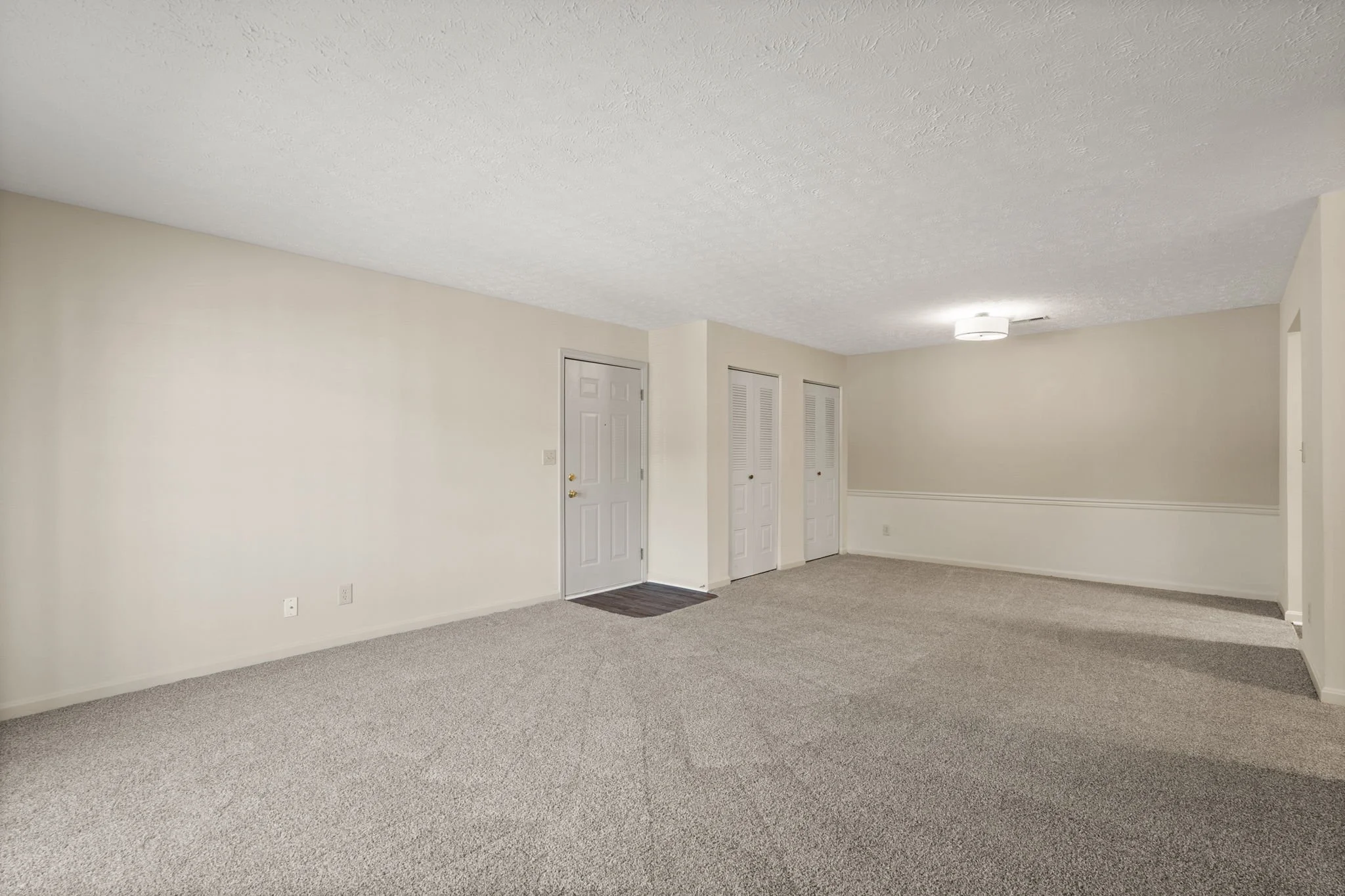 14-5000 charlestown 14.jpg